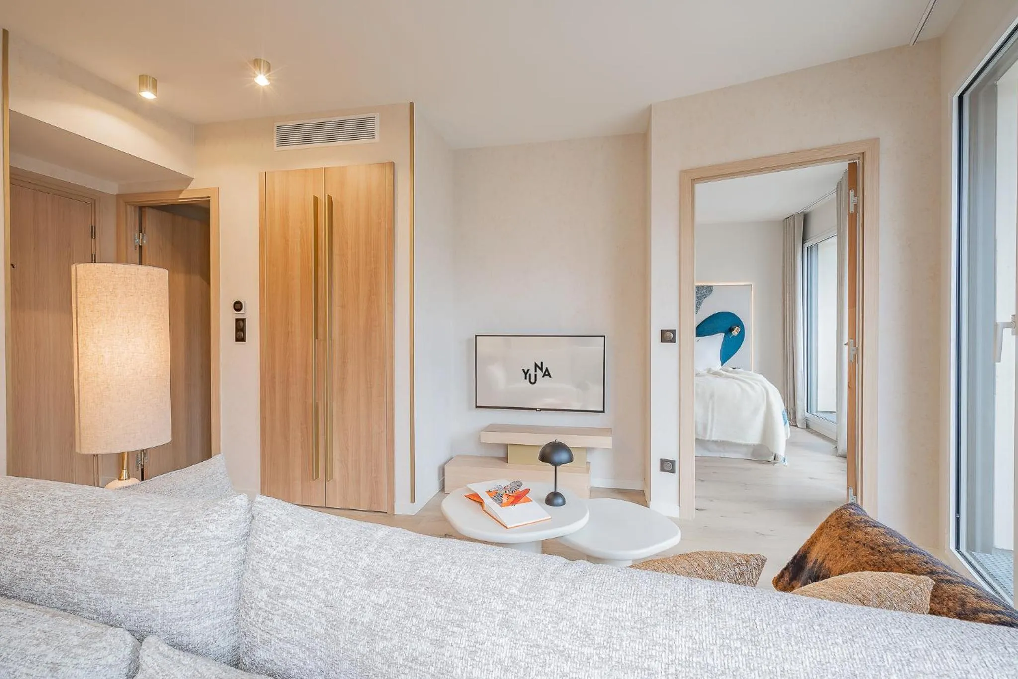 Living room in Yuna Porte-Maillot - ApartHotel