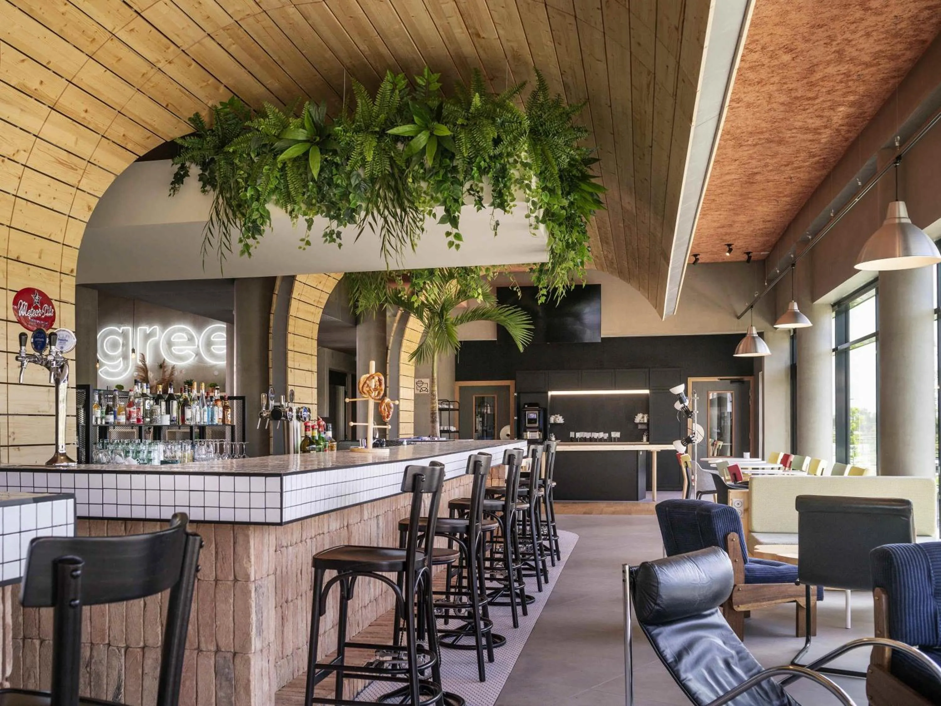 Lounge or bar in greet hotel Cernay Mulhouse