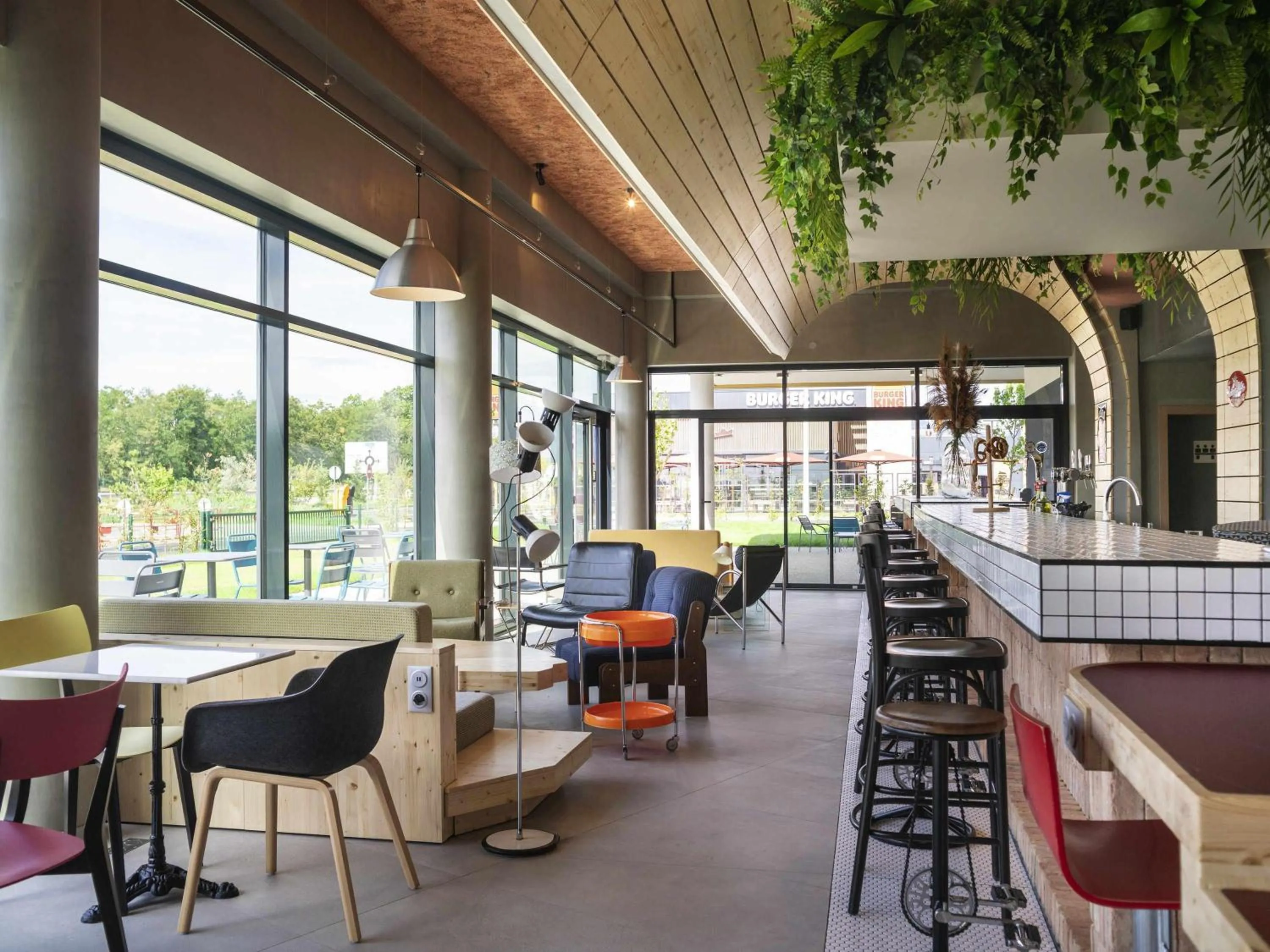 Lounge or bar in greet hotel Cernay Mulhouse