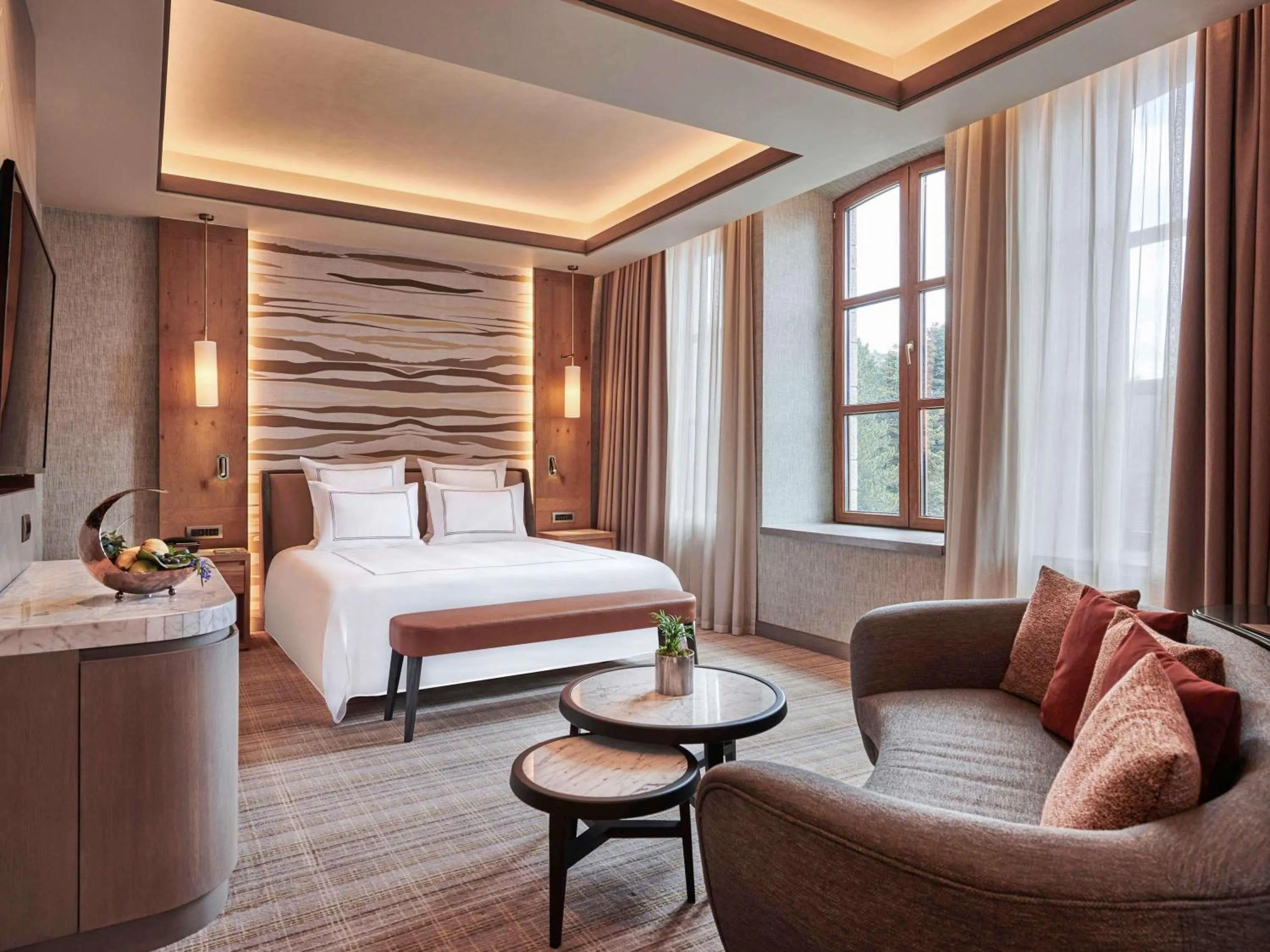 Photo of the whole room, Bed in Swissotel Uludag Bursa