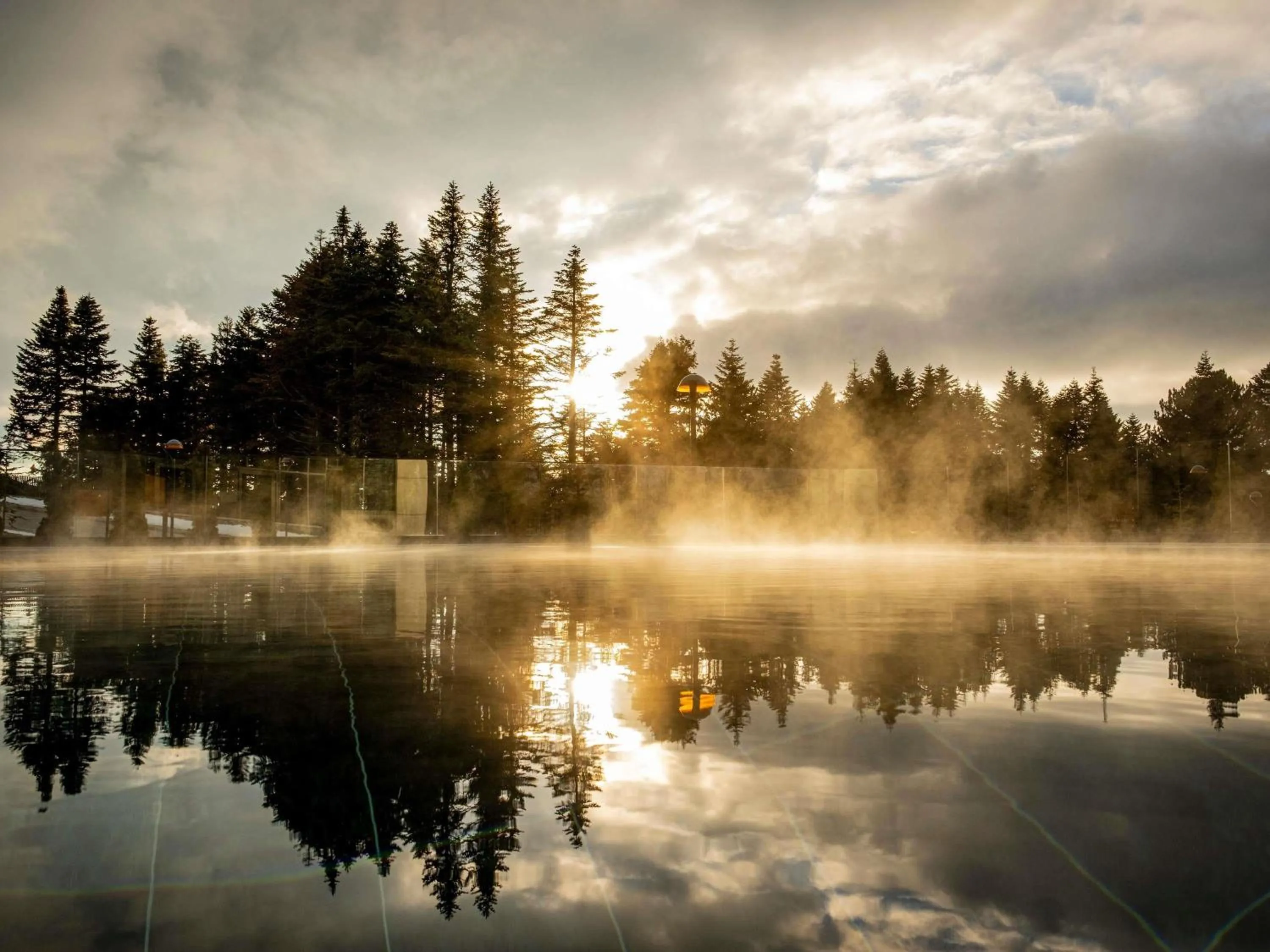 Pool view in Swissotel Uludag Bursa