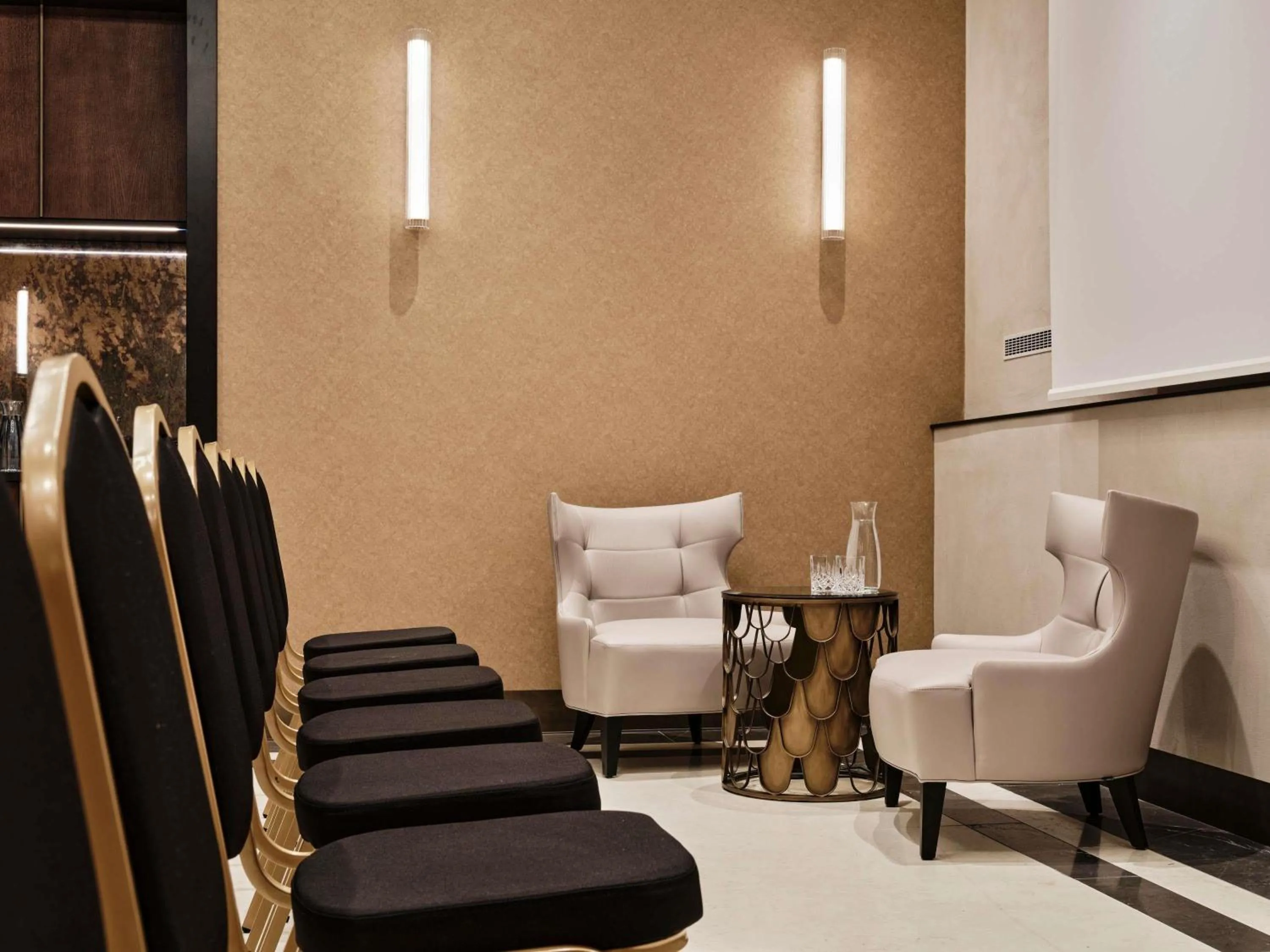 Meeting/conference room in The Crown Krakow Center - Handwritten Collection ACCOR