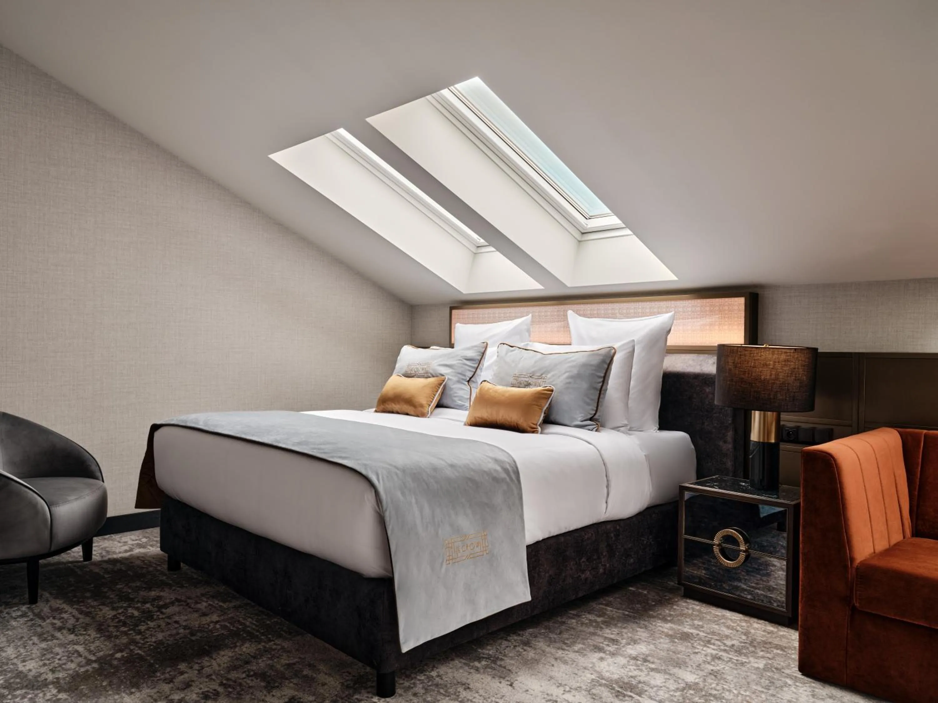 Bed in The Crown Krakow Center - Handwritten Collection ACCOR