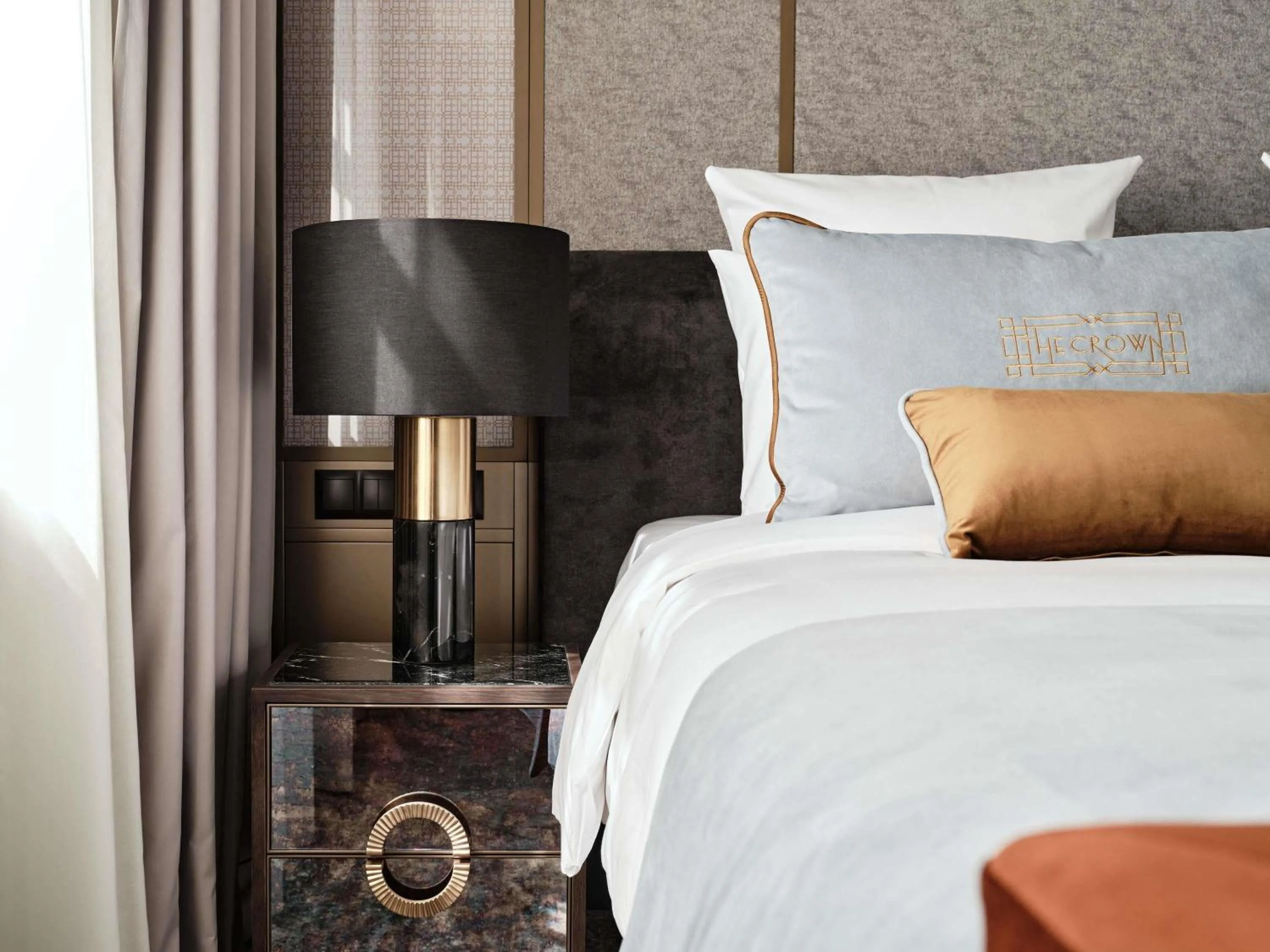 Bedroom, Bed in The Crown Krakow Center - Handwritten Collection ACCOR