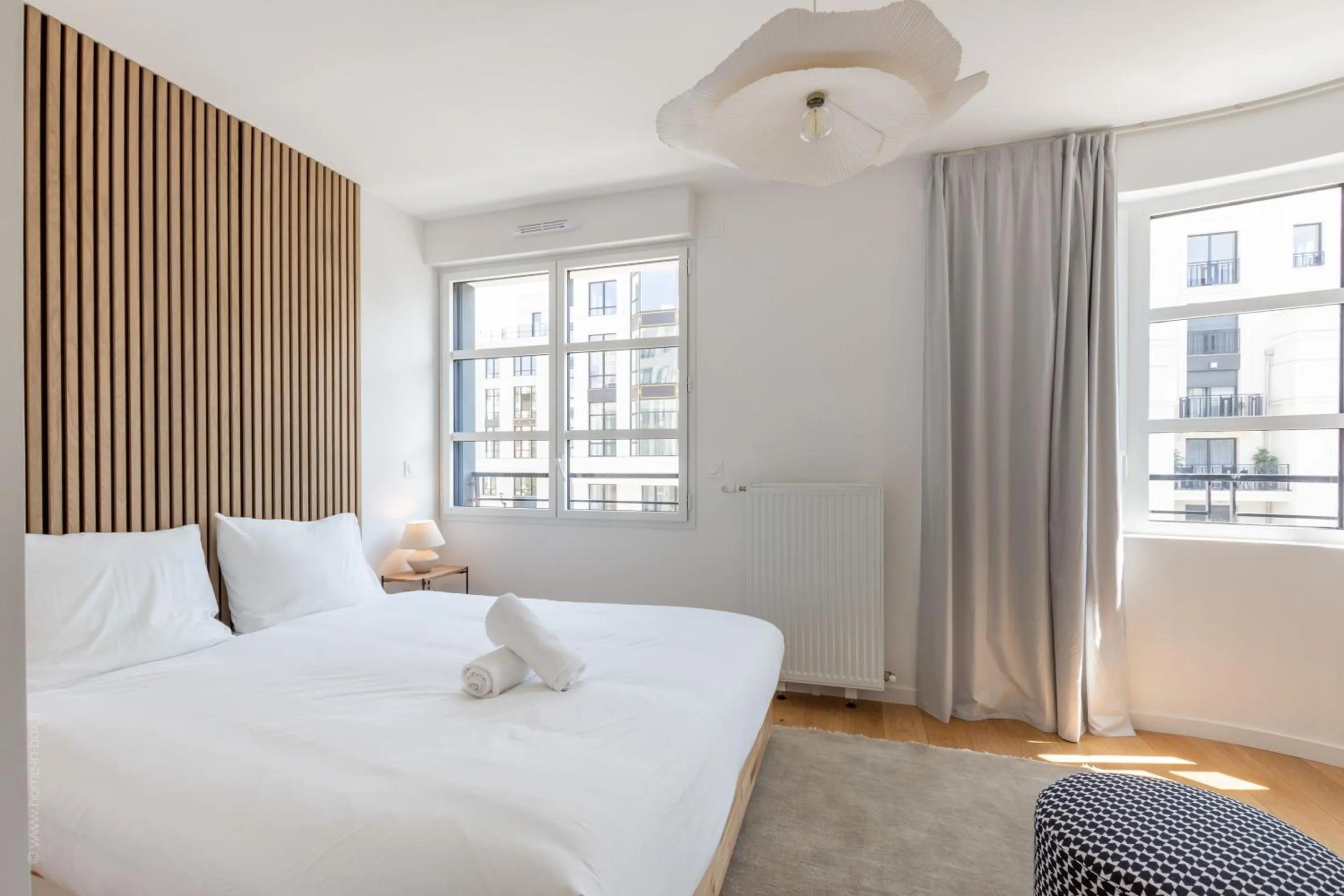 Bedroom in Full House By Plaza