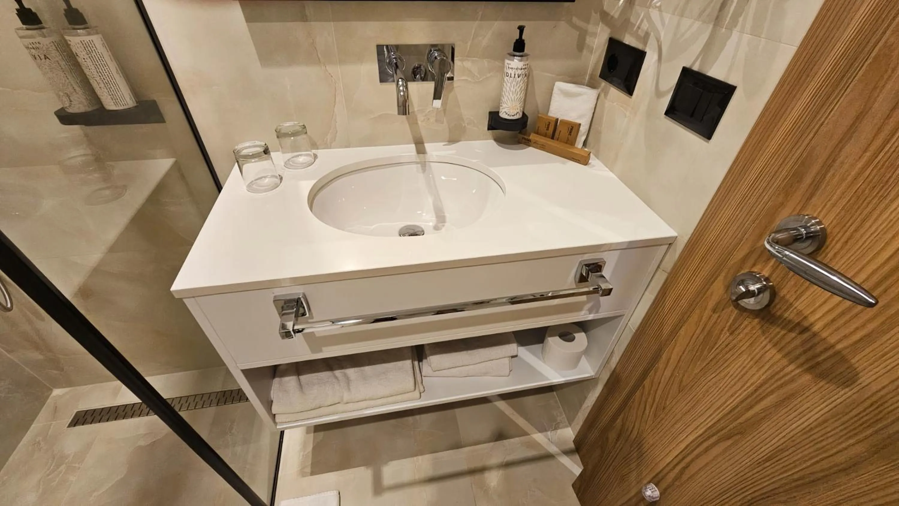 Bathroom in SIBB Hotel