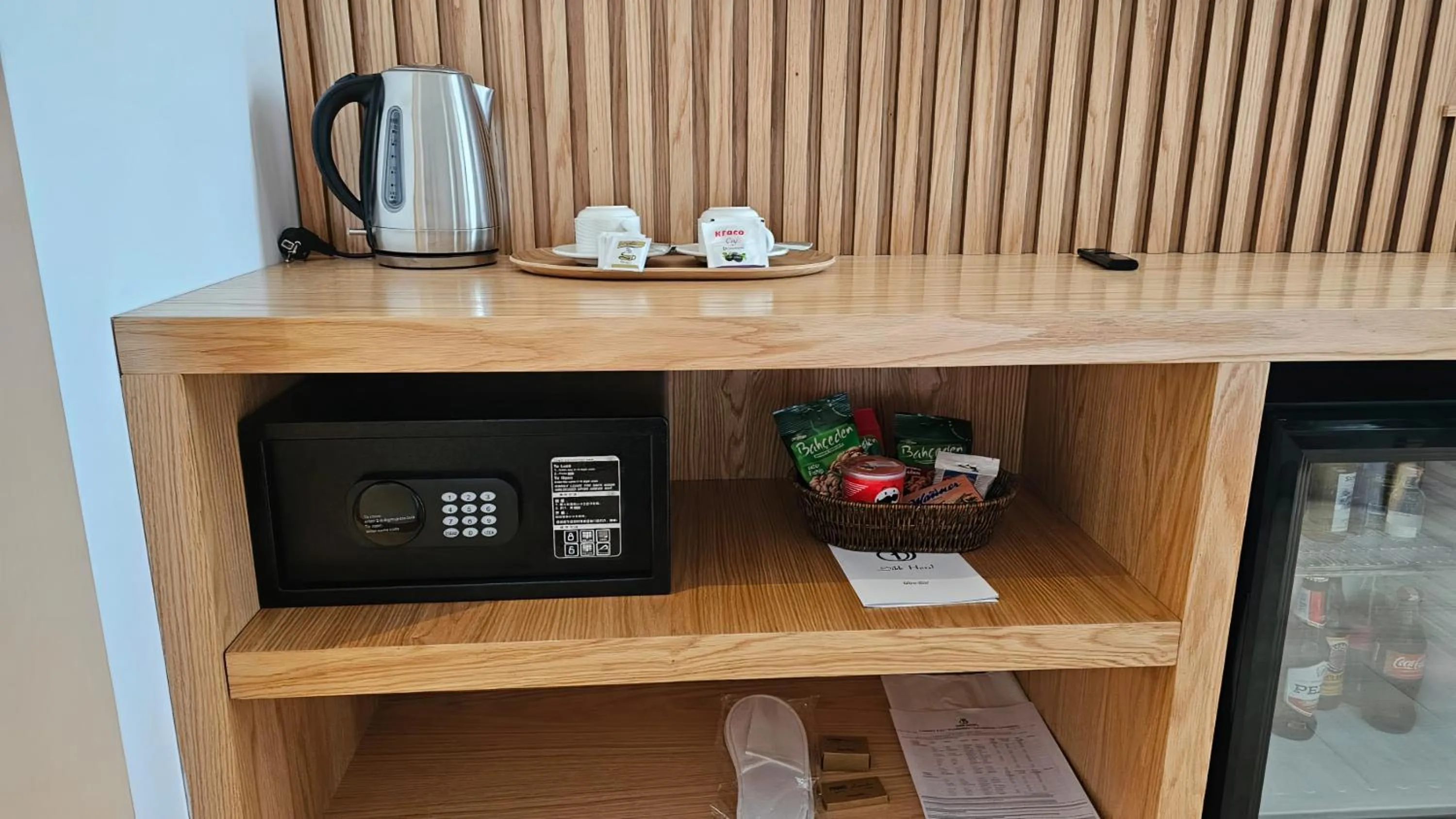 Coffee/tea facilities in SIBB Hotel