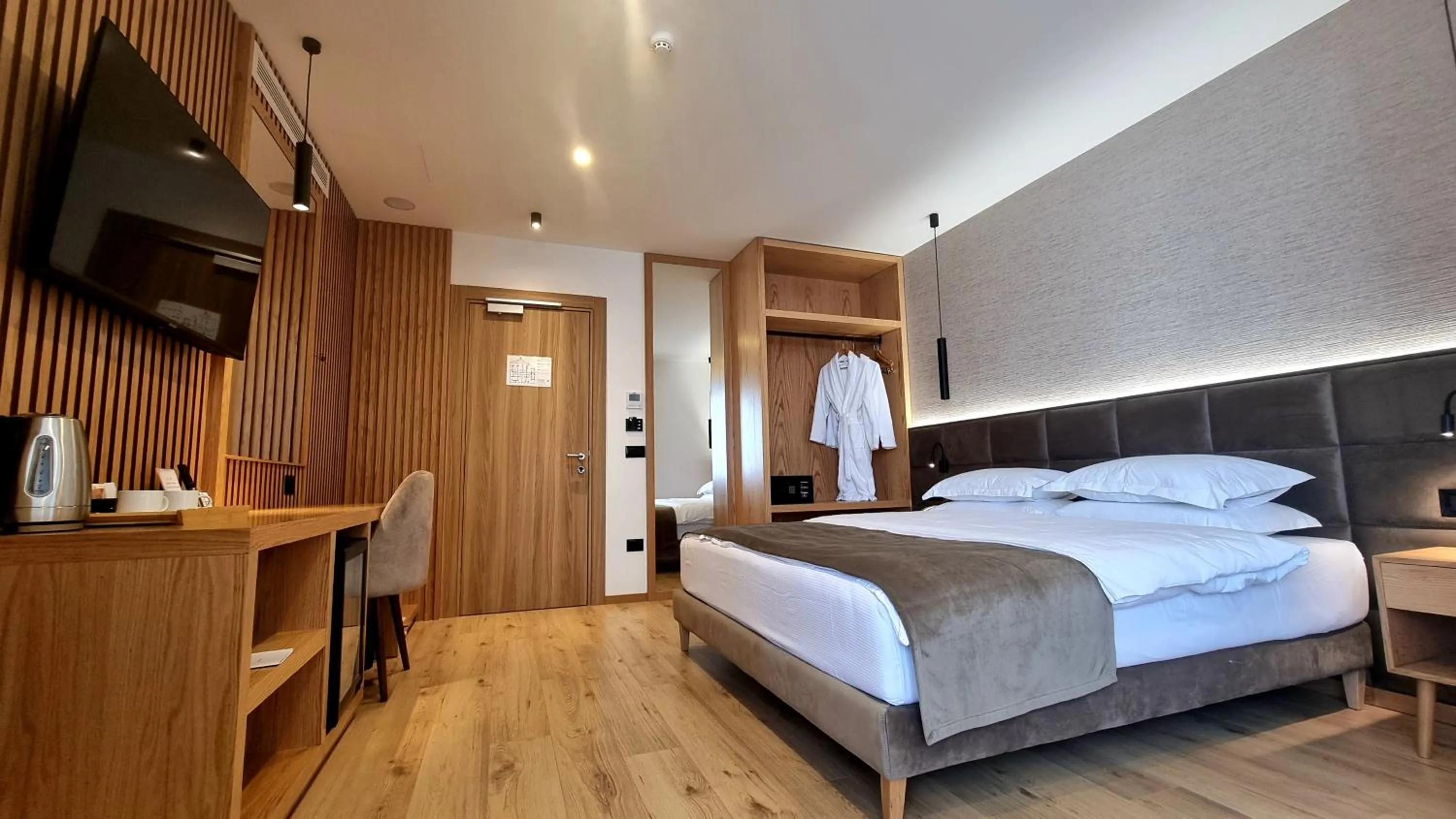 Photo of the whole room, Bed in SIBB Hotel