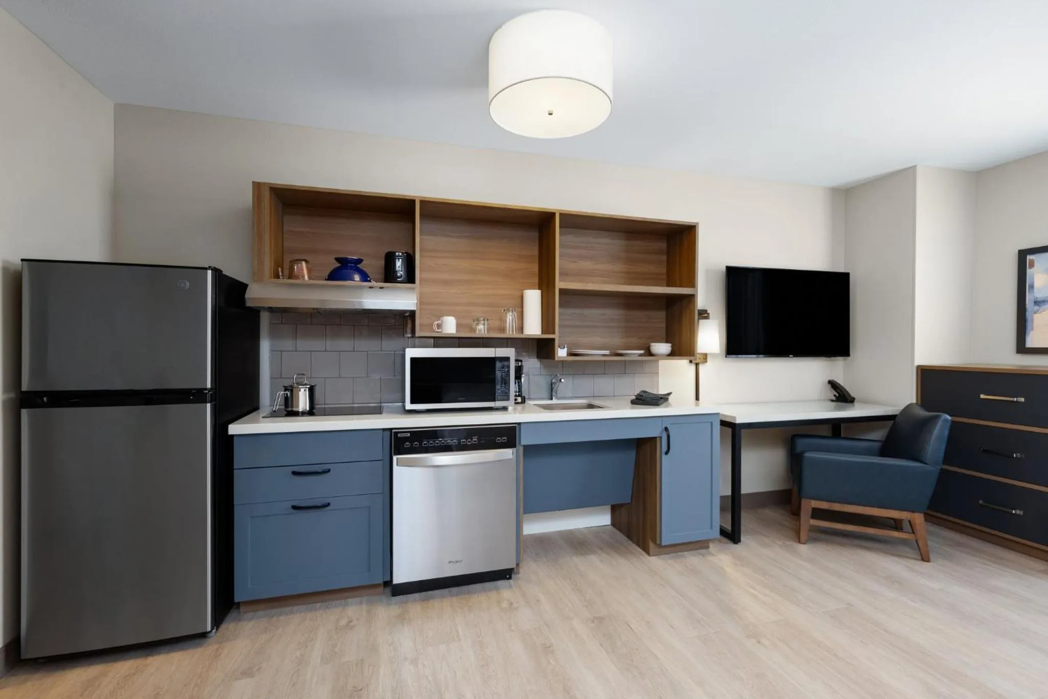 Photo of the whole room in Candlewood Suites McPherson by IHG