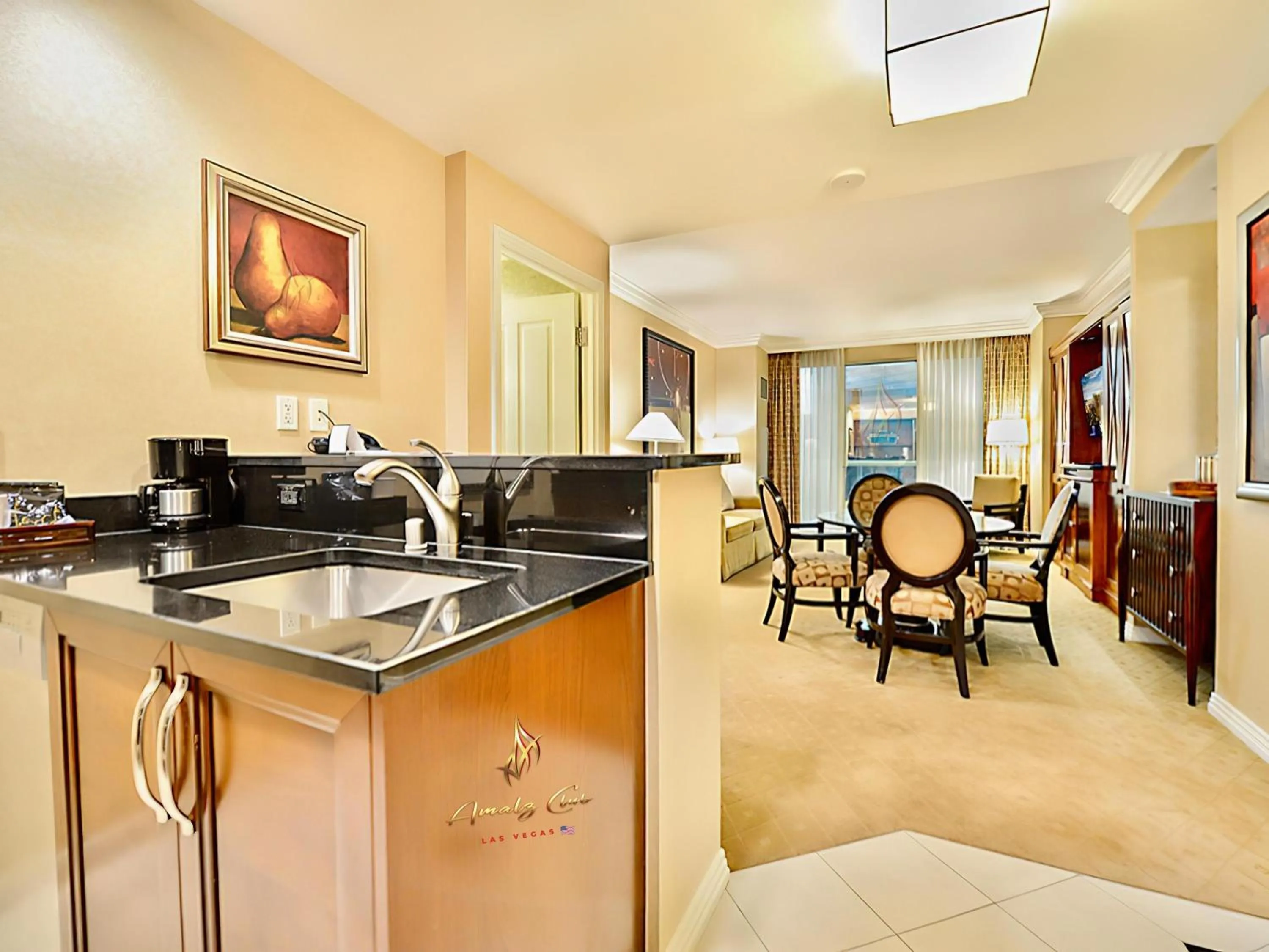 Kitchen or kitchenette in Amalz Suites Collection at MGM Signature !