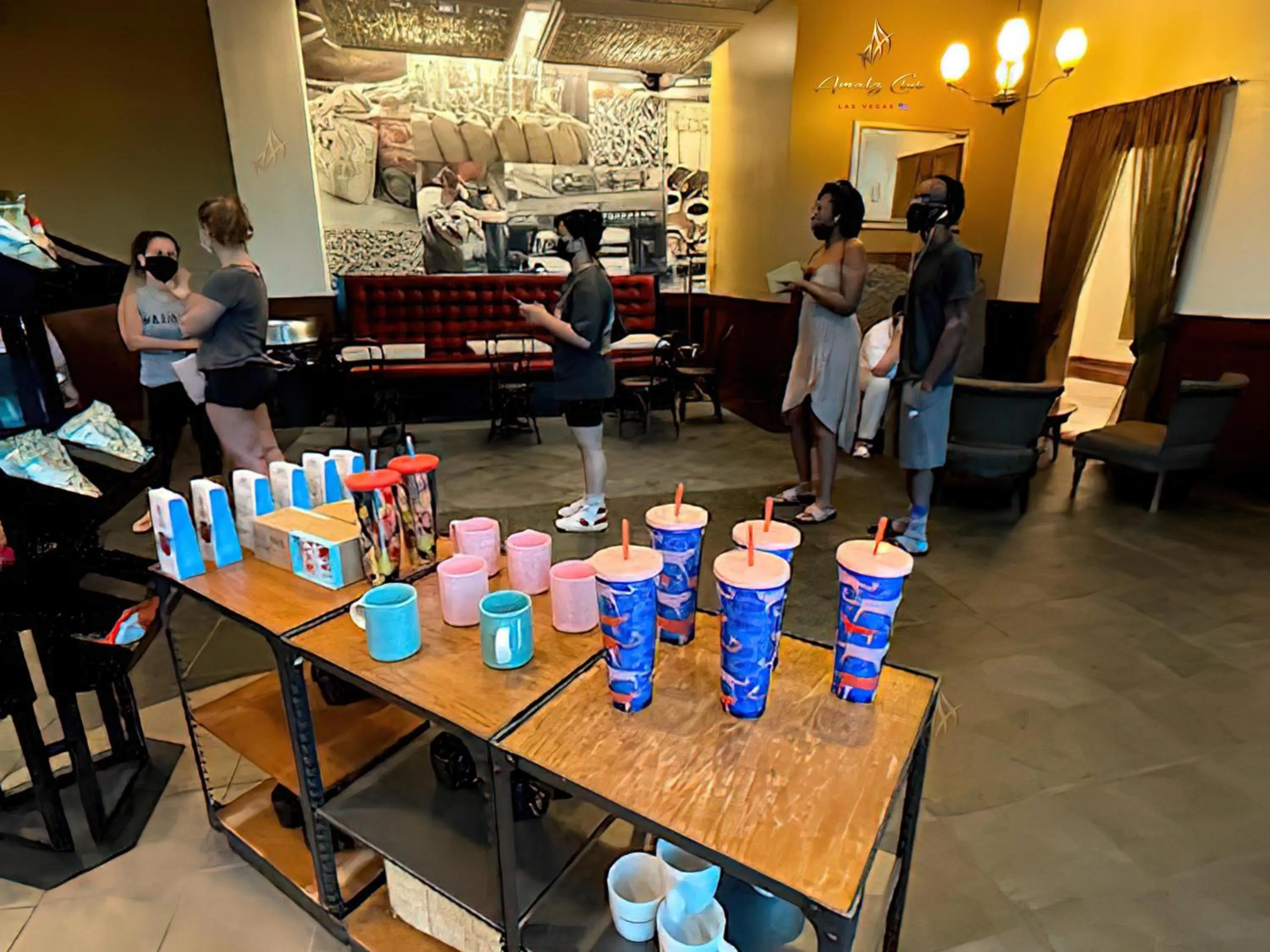 Restaurant/places to eat in Amalz Suites Collection at MGM Signature !