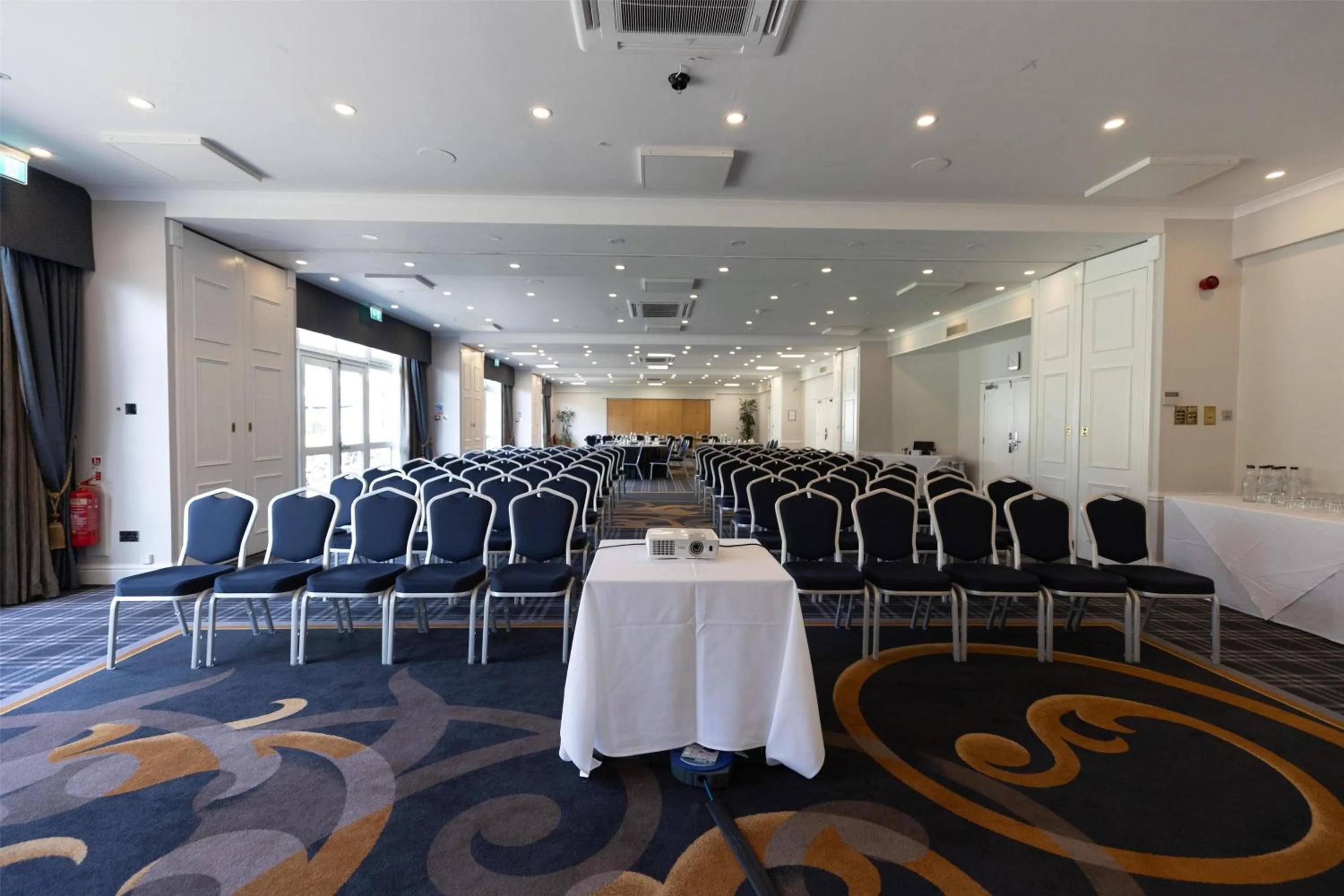 Meeting/conference room in DoubleTree by Hilton Cheltenham-Cotswolds