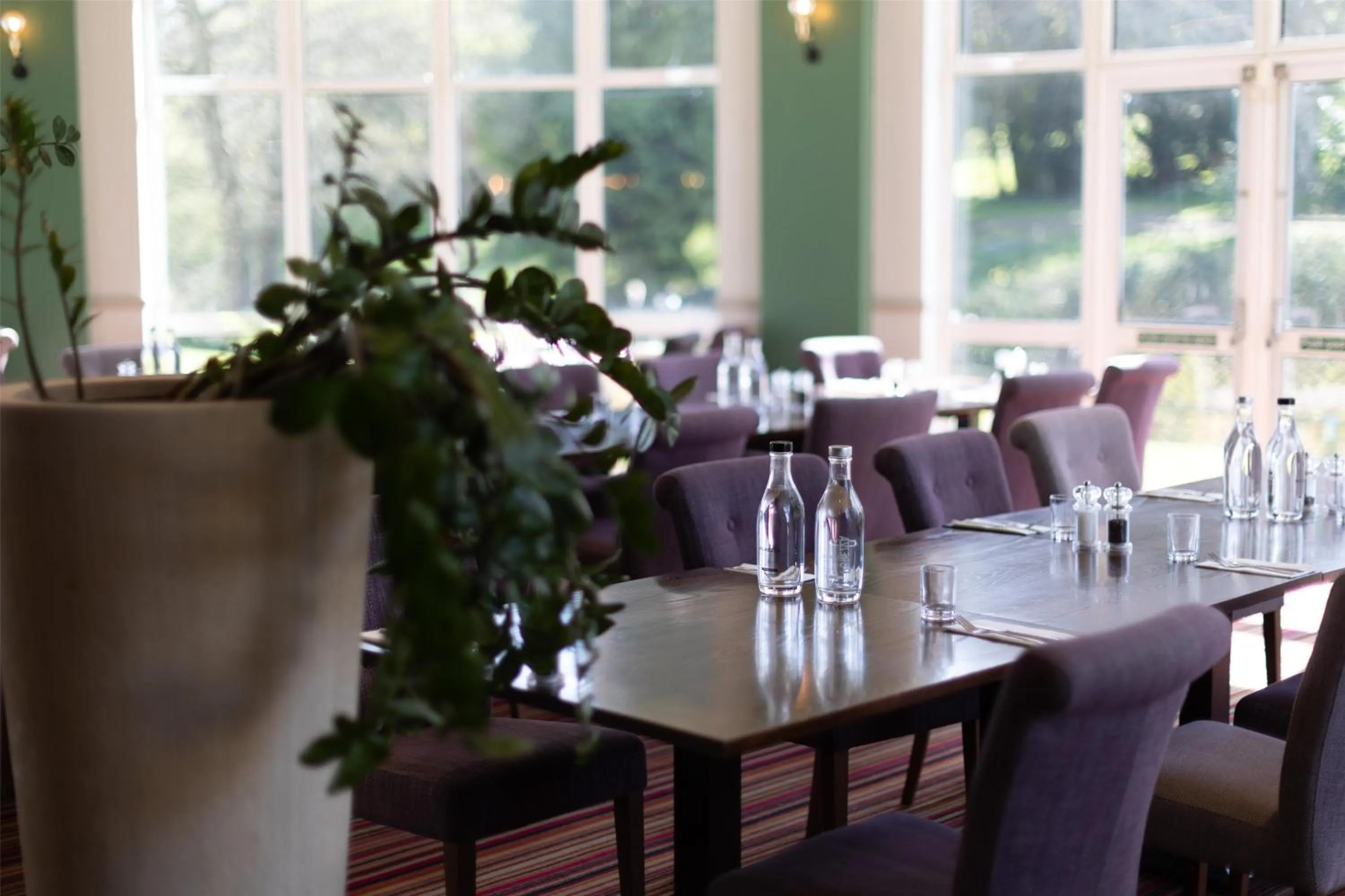 Restaurant/places to eat in DoubleTree by Hilton Cheltenham-Cotswolds
