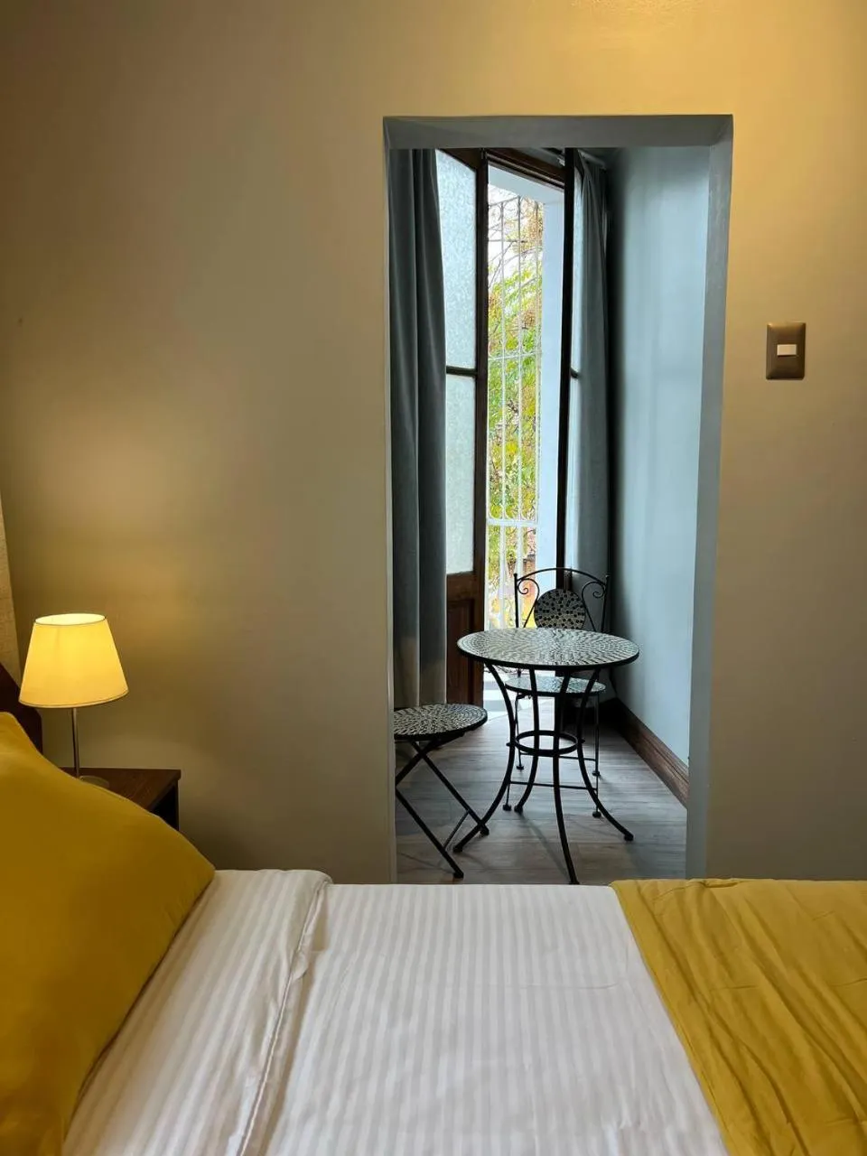 Bed in Hotel Casa Aure