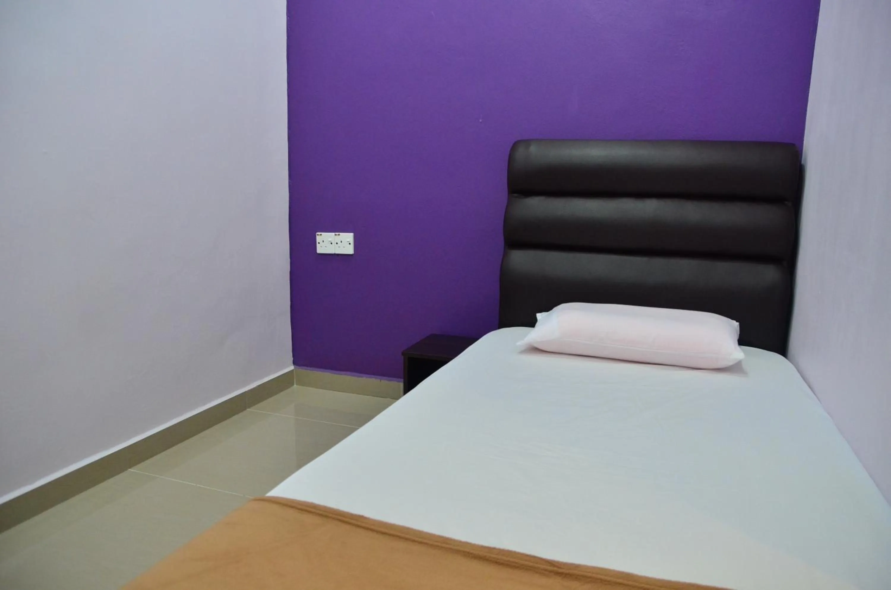 Bed in Deena Hotel Bajet