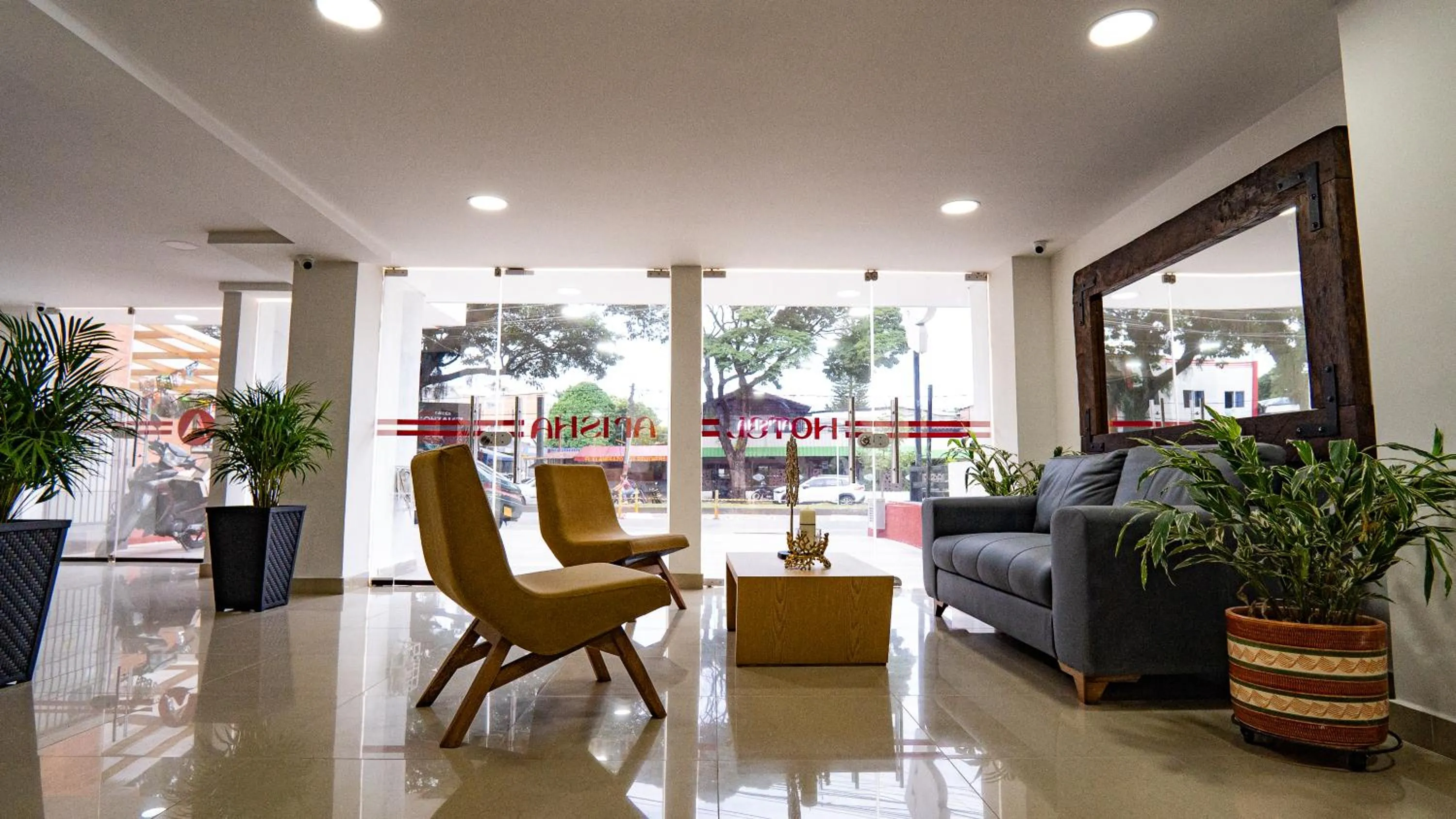 Living room in Hotel Arisha Cali