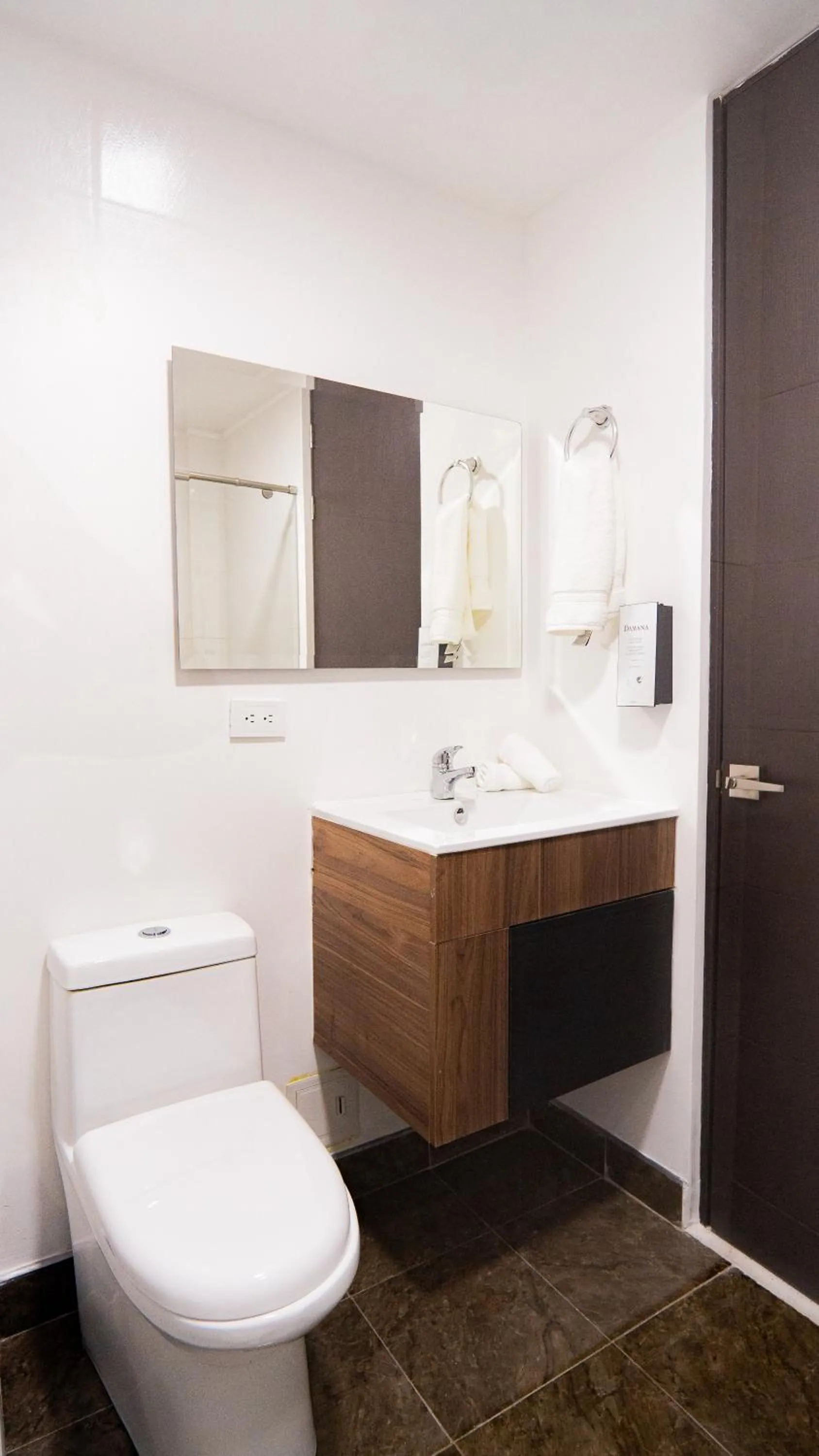 Bathroom in Hotel Arisha Cali