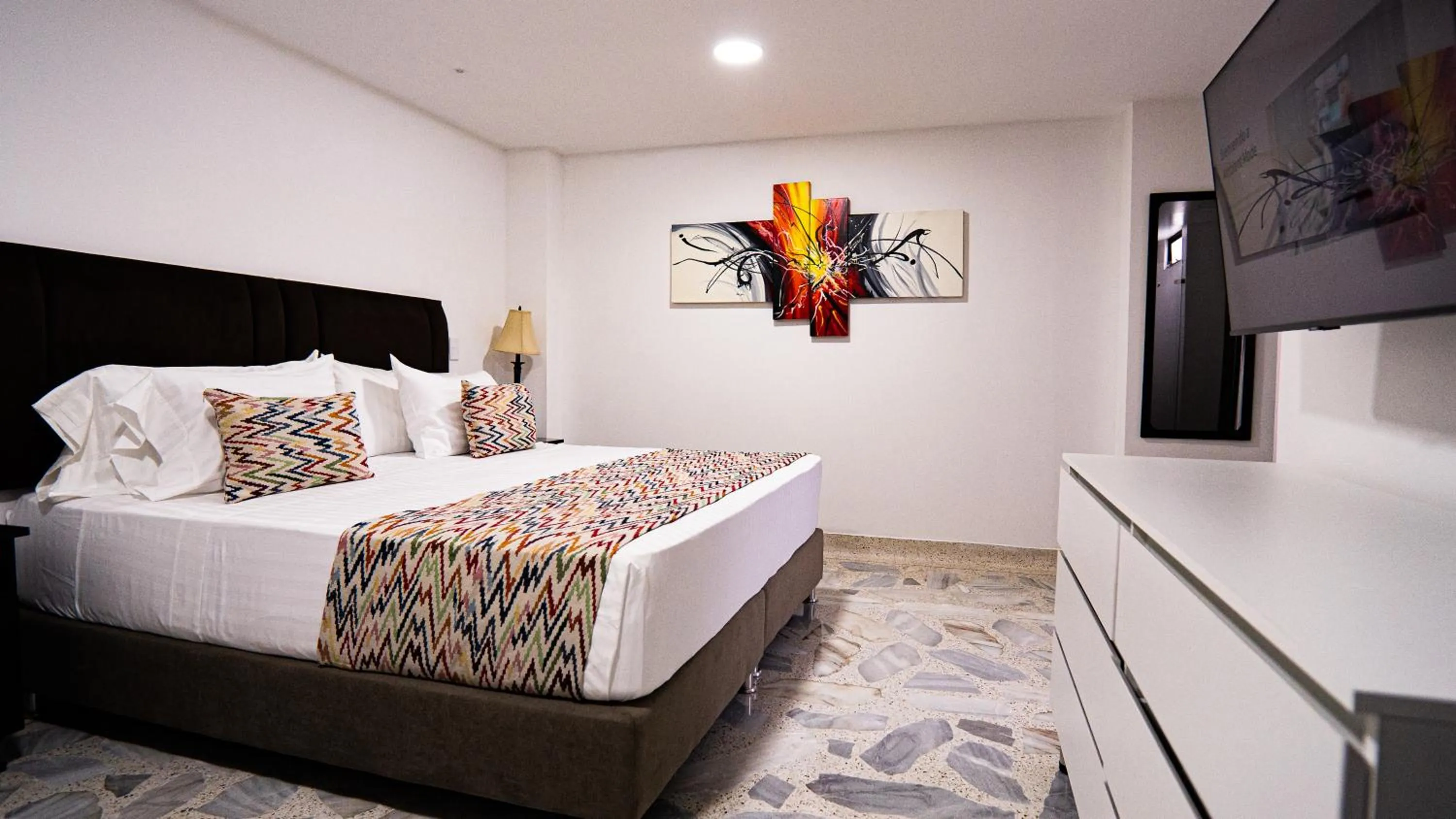 Bedroom, Bed in Hotel Arisha Cali