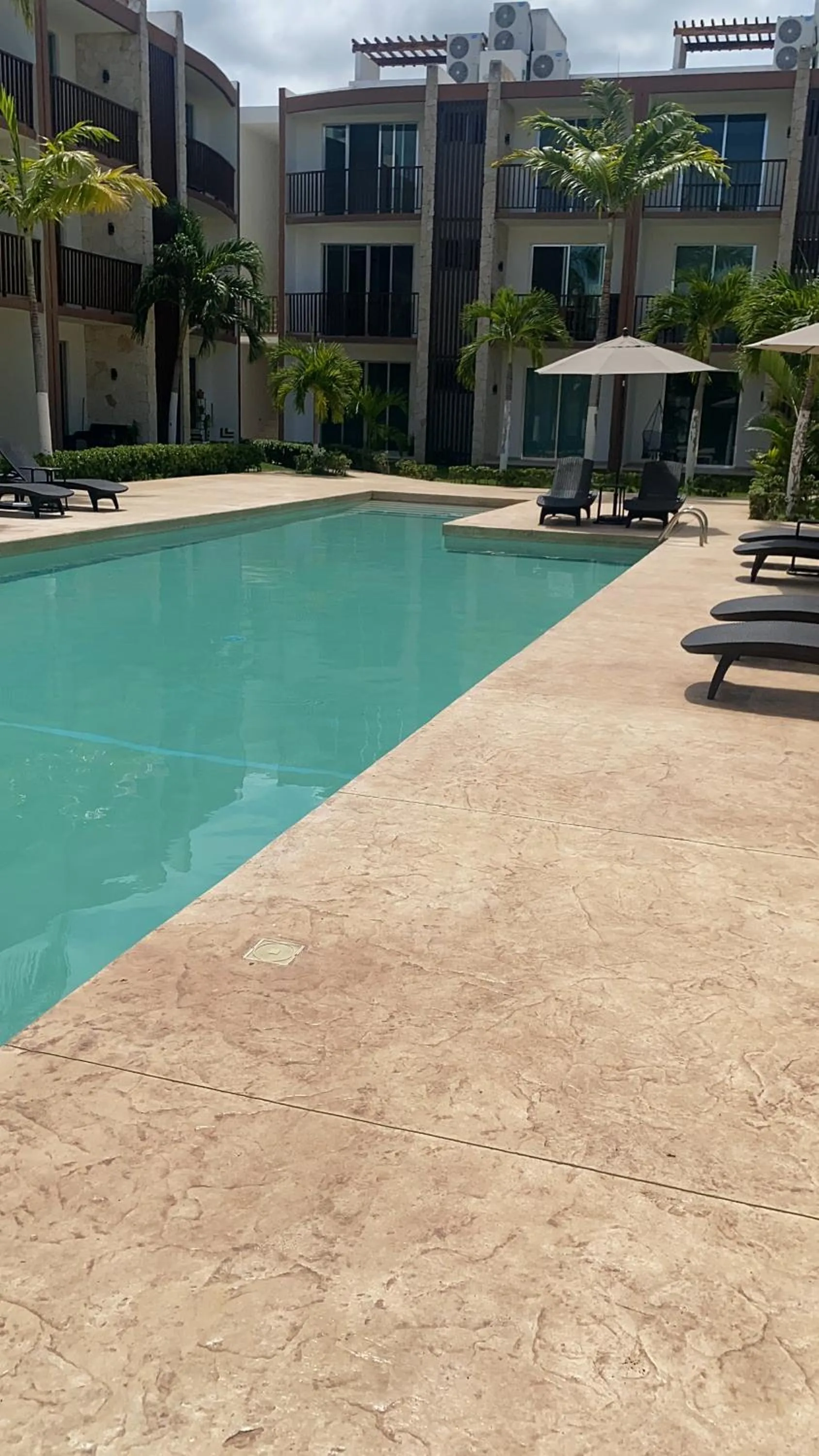 Swimming pool in Departamento Xhelin Maya, exclusivo en Playa del Carmen, Quintana Roo