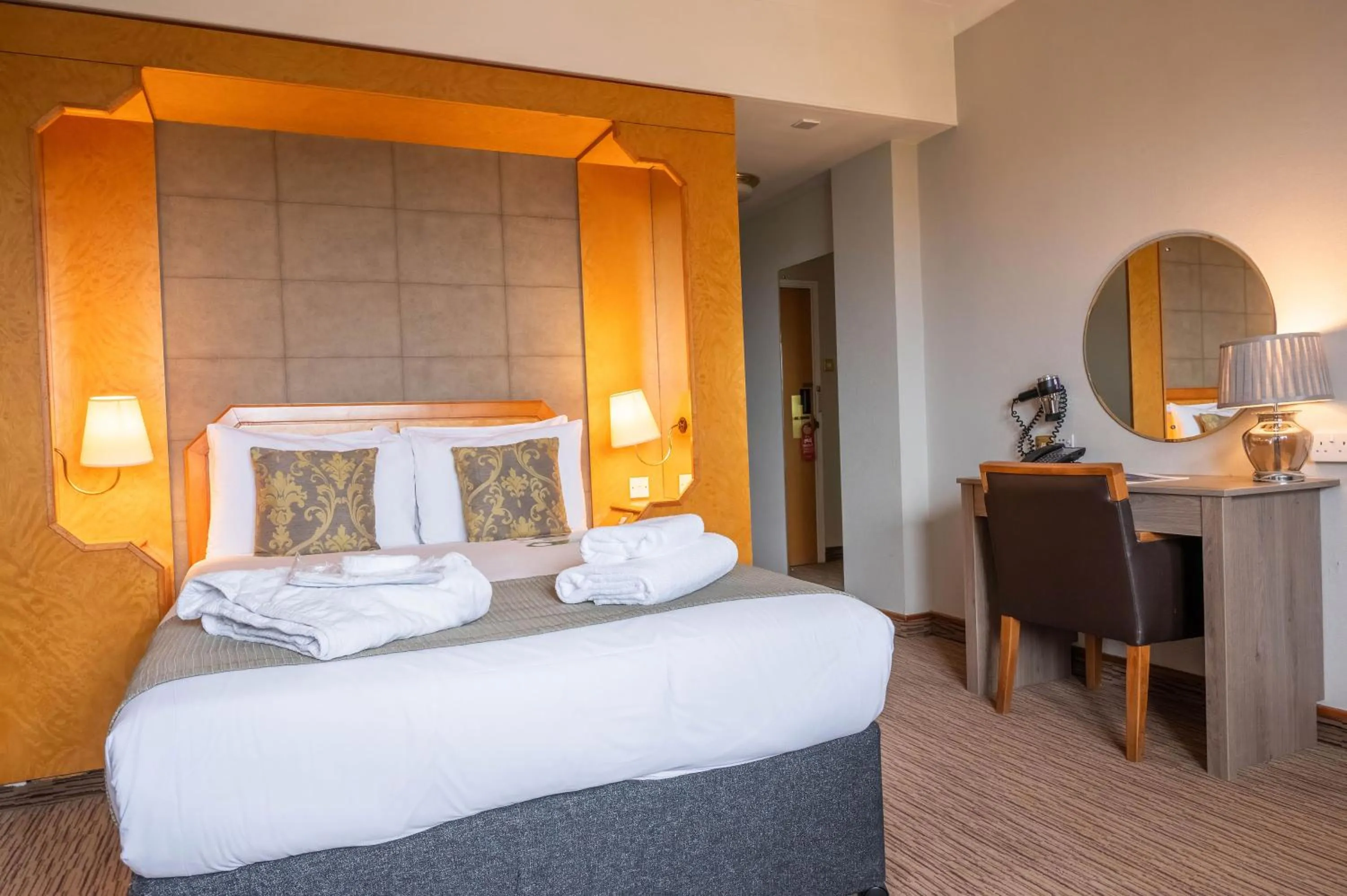 Bedroom, Bed in Copthorne Hotel Plymouth