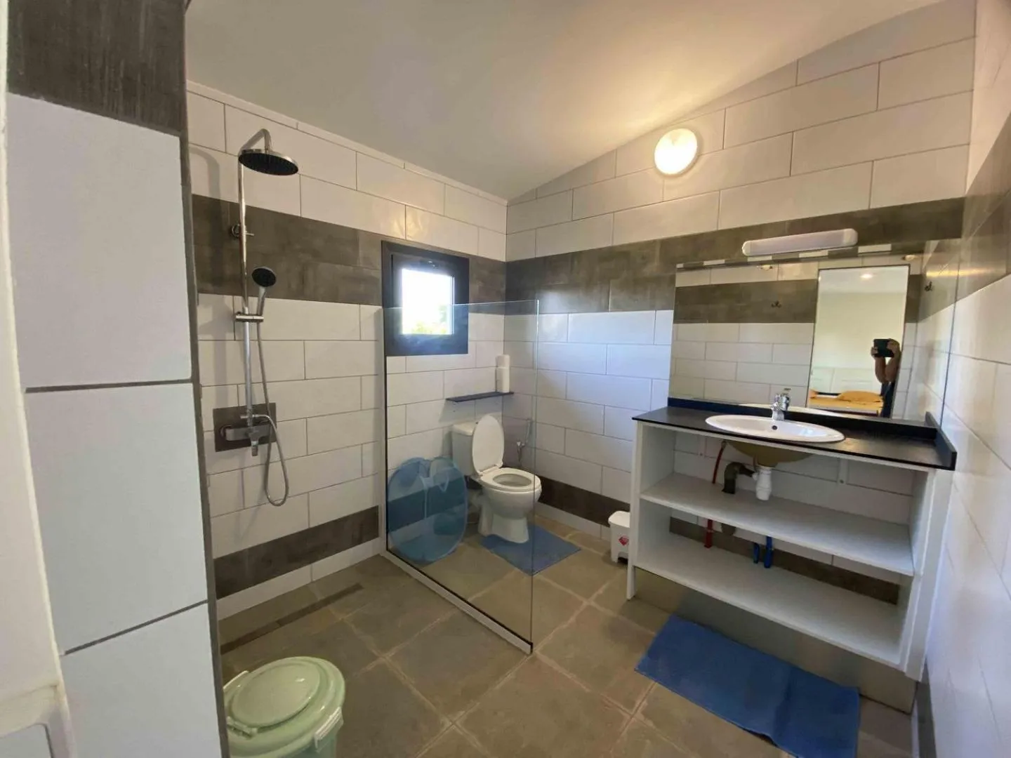 Shower in Résidences Gamly