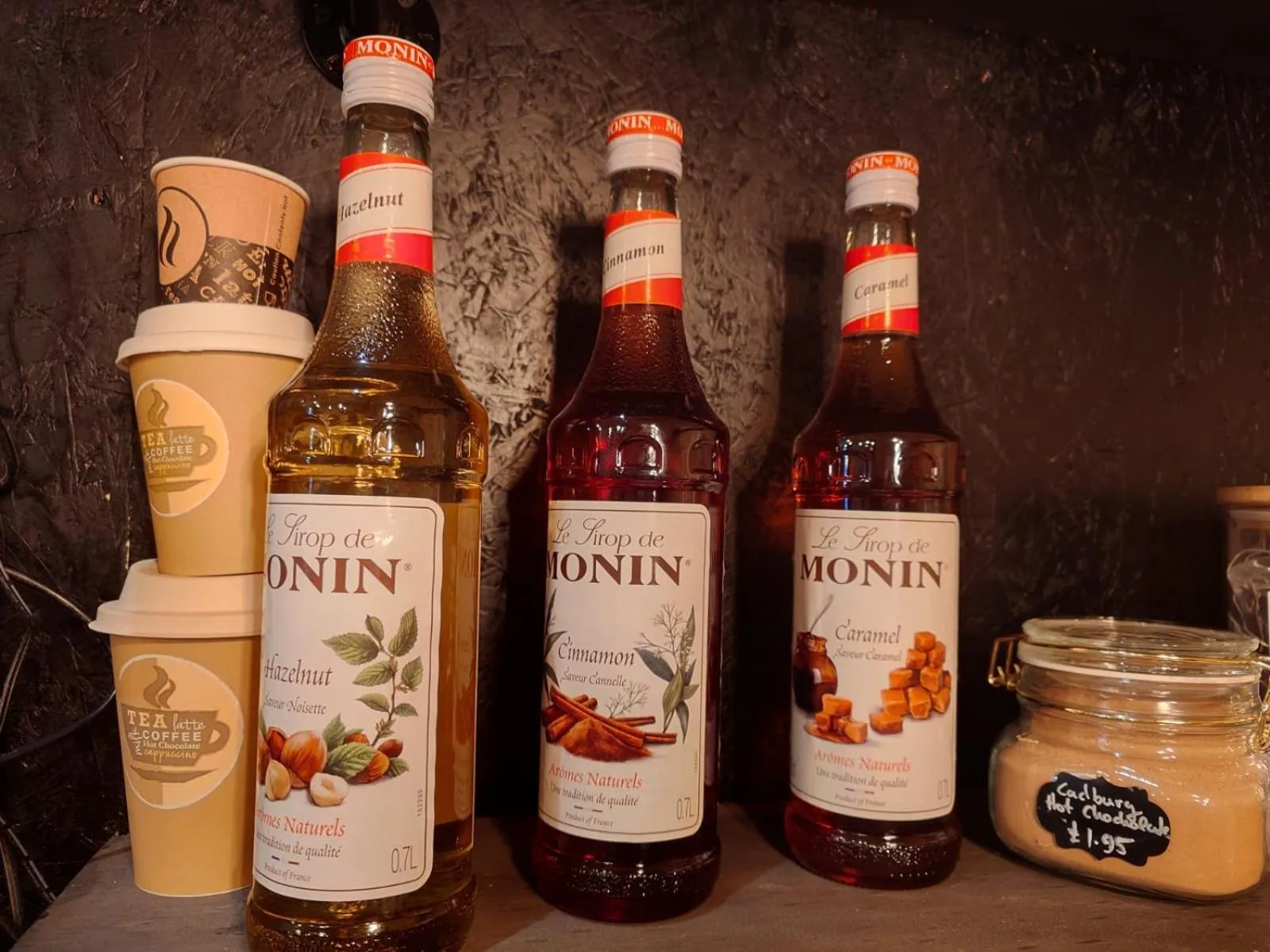 Coffee/tea facilities in Harriette's Guest House