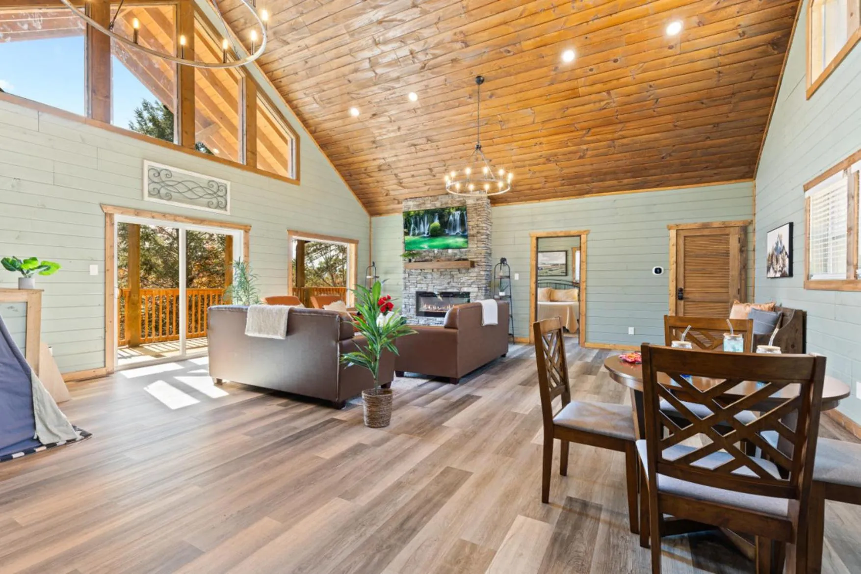 Living room in Luxe Mountain Pool Escape by Ghosal Luxury Lodging