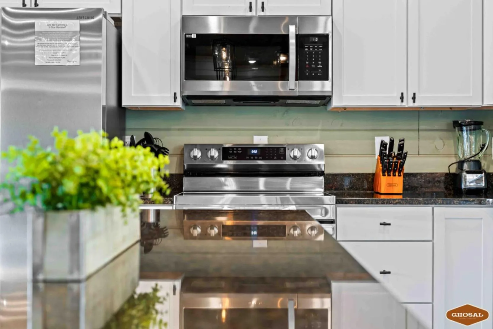 Coffee/tea facilities in Luxe Mountain Pool Escape by Ghosal Luxury Lodging