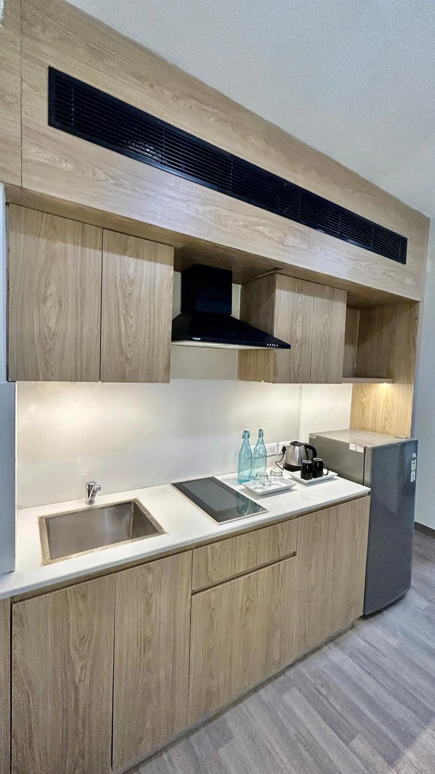 Kitchen or kitchenette in Hotel Limon & Banquet Sector 29, Gurgaon