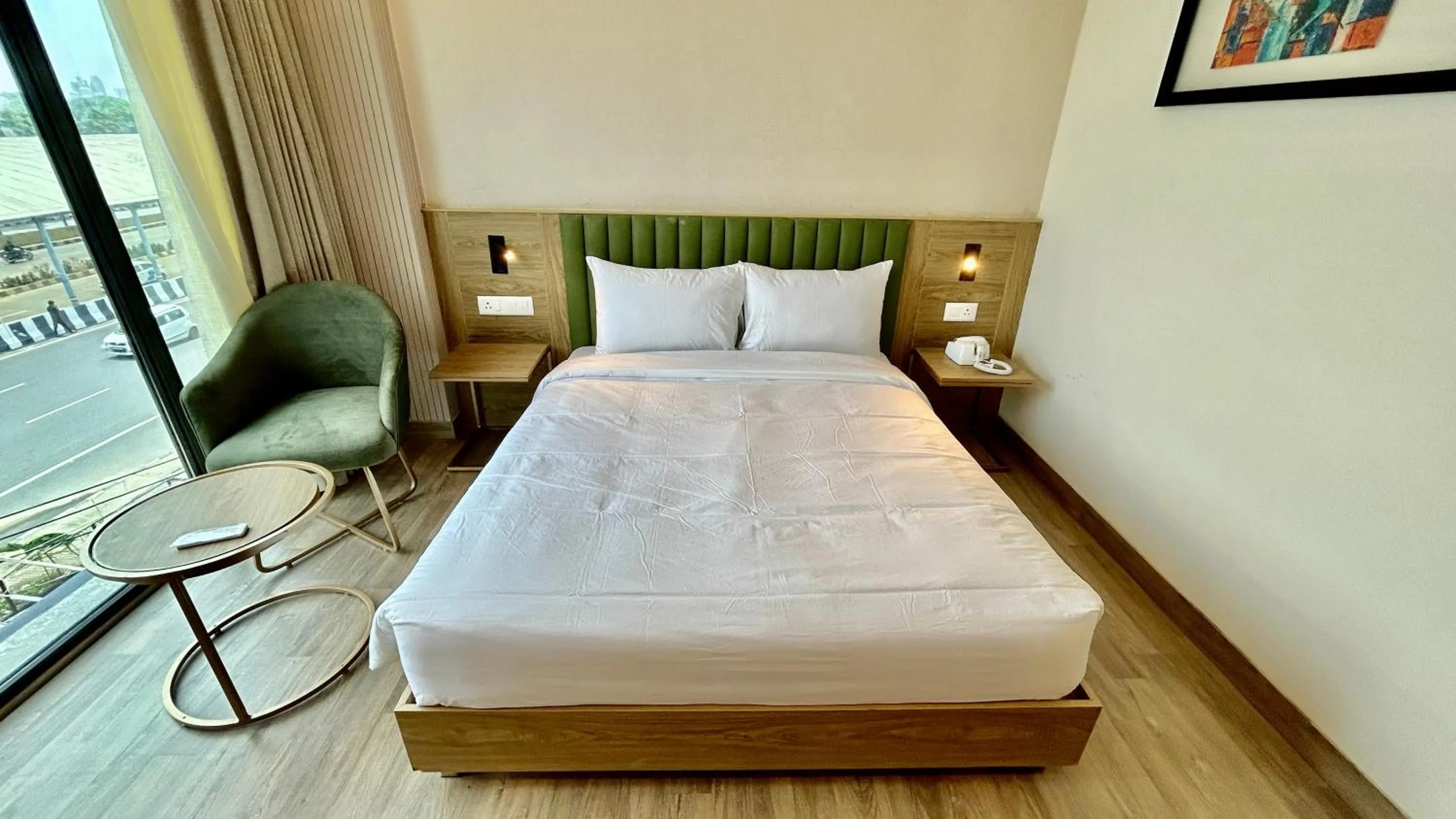 Bed in Hotel Limon & Banquet Sector 29, Gurgaon