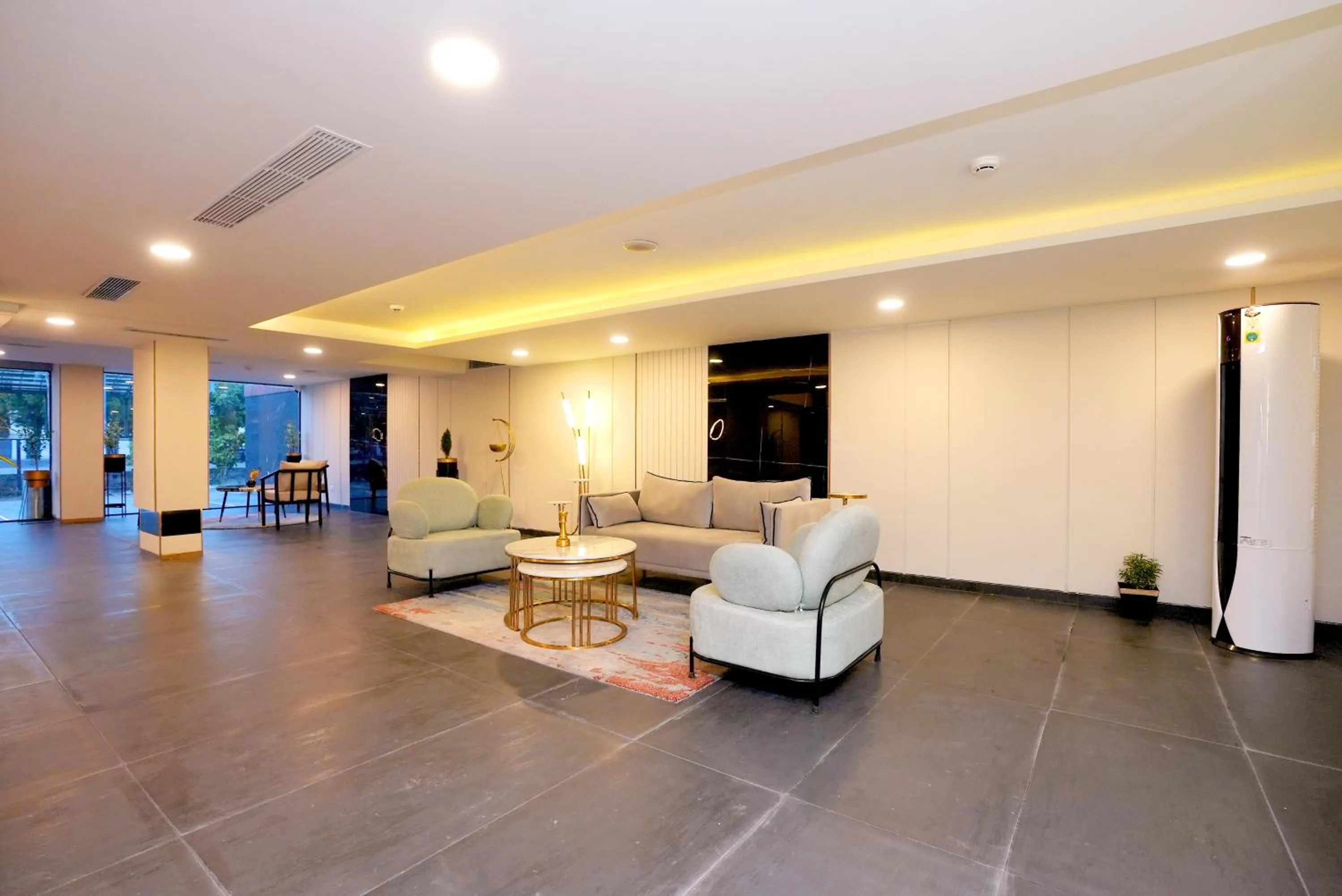Property building in Hotel Limon & Banquet Sector 29, Gurgaon