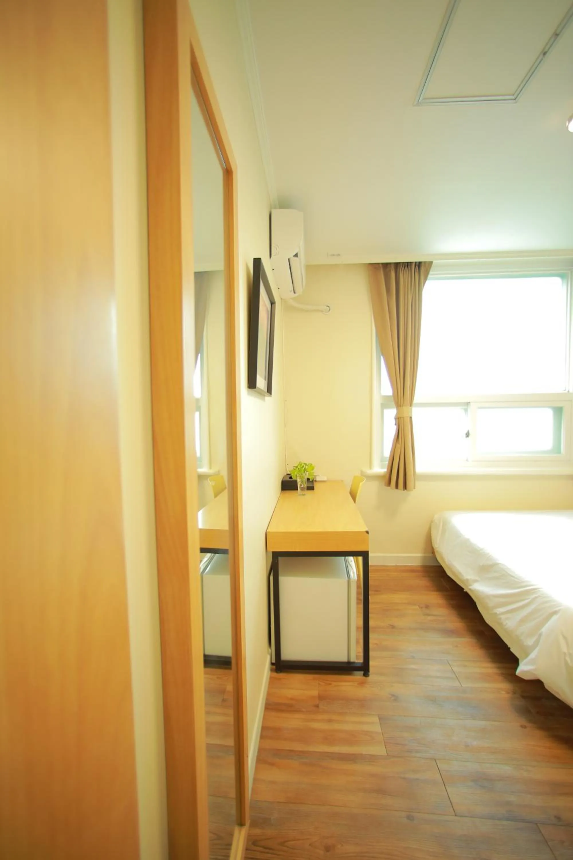 Bed in Slow Vibe Myeongdong