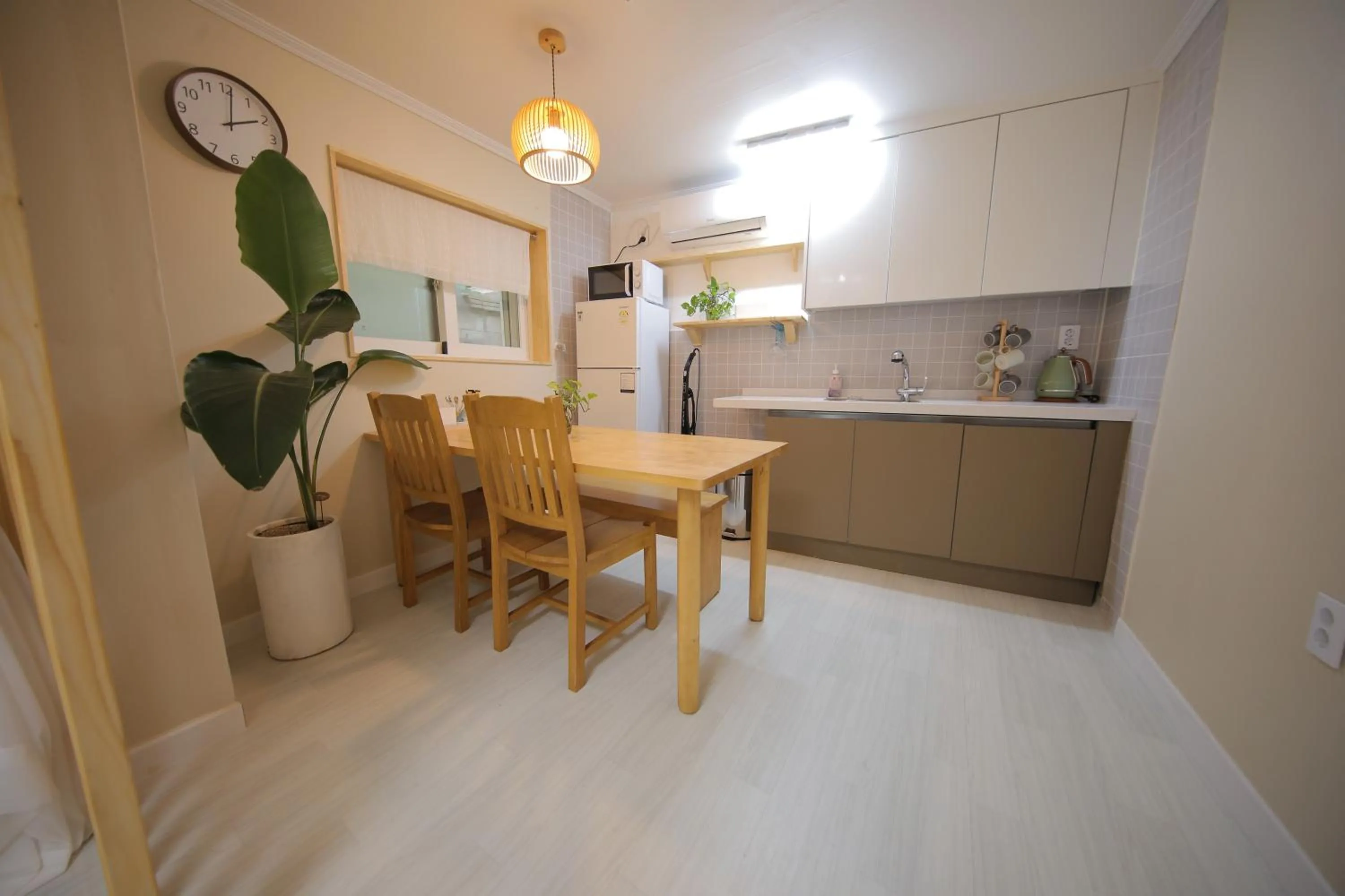 Kitchen or kitchenette in Slow Vibe Myeongdong