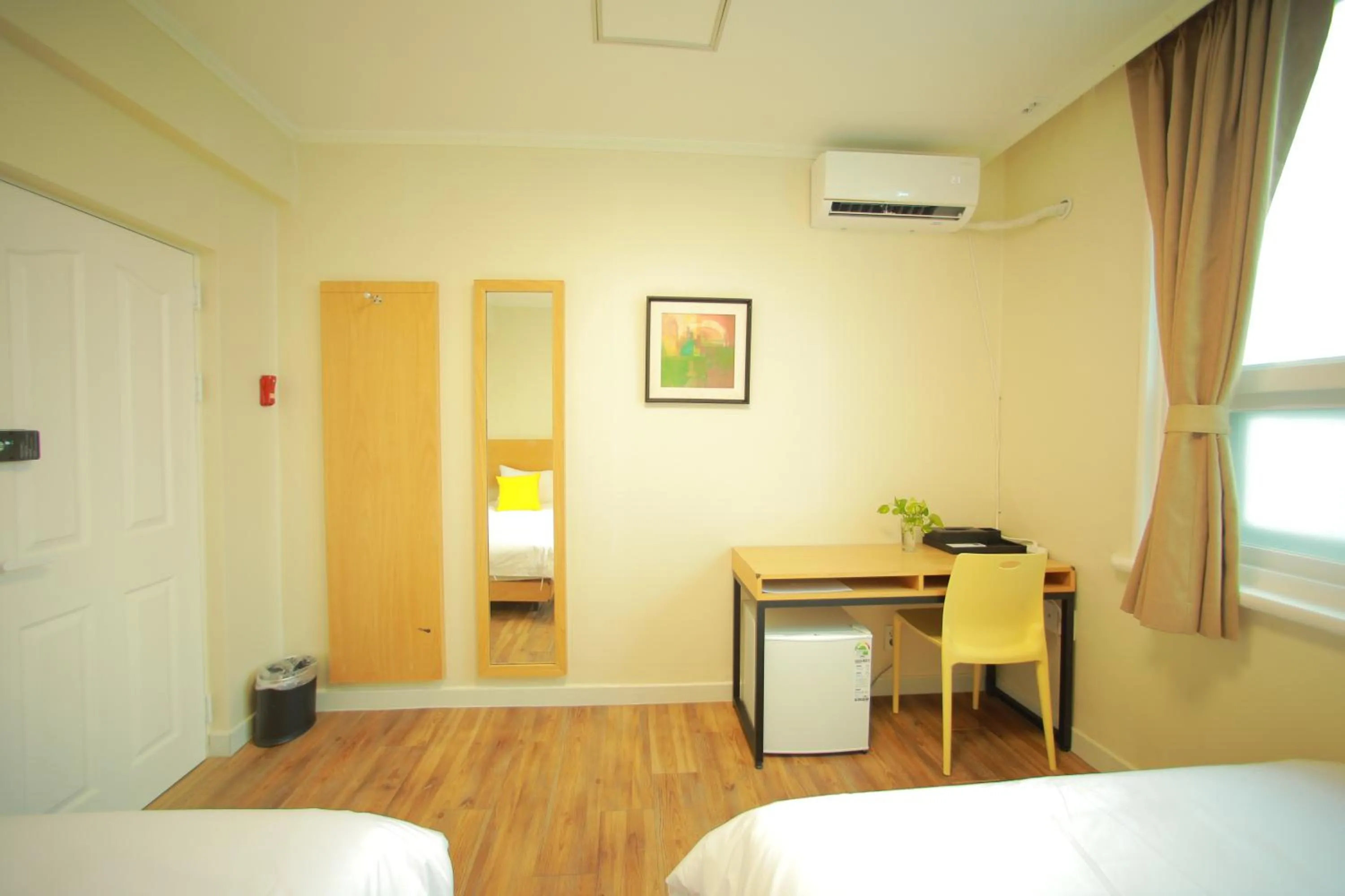 Bed in Slow Vibe Myeongdong