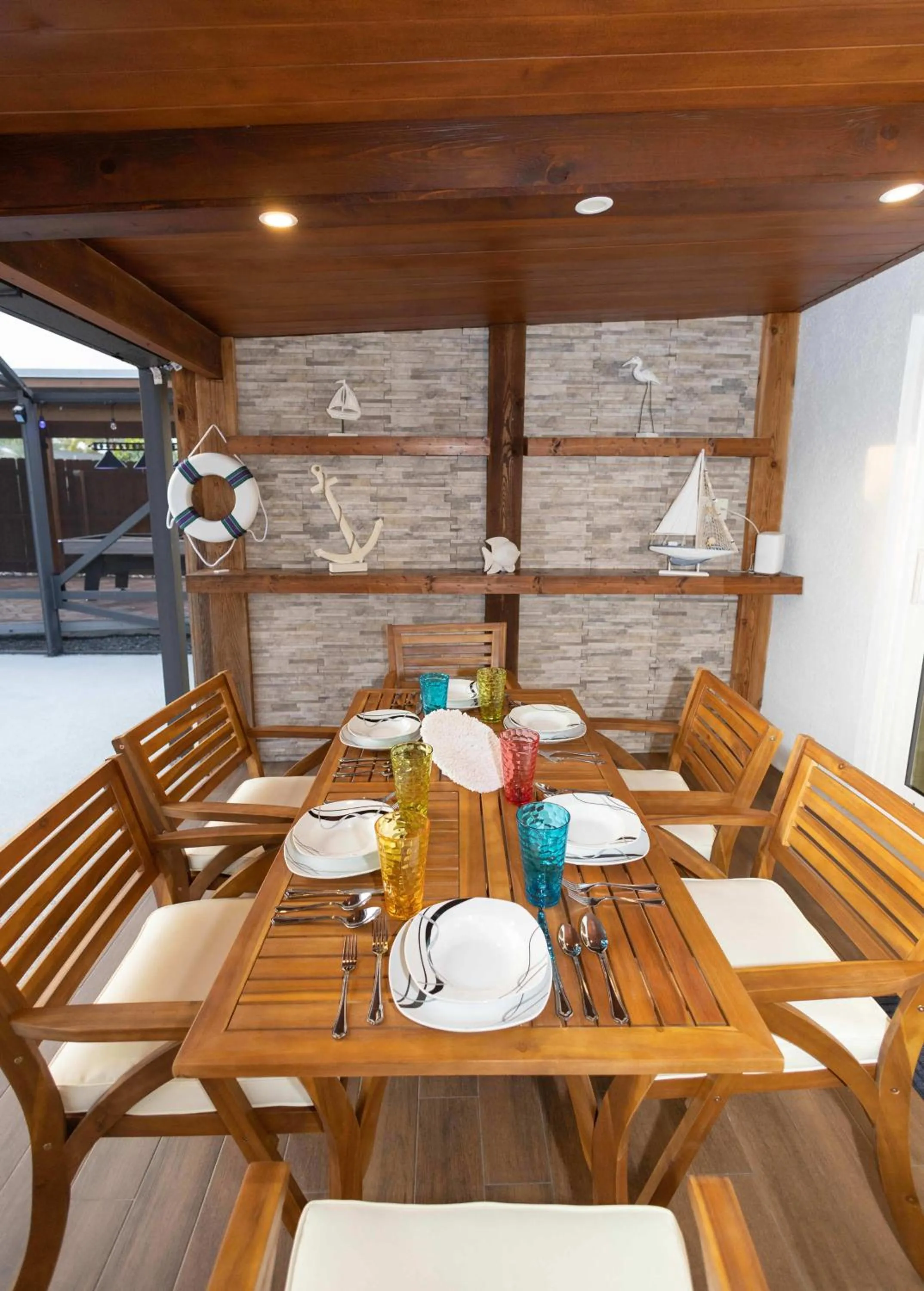 Fantasy Resort OMG PoolWaterfall outdoorKitchn Gym