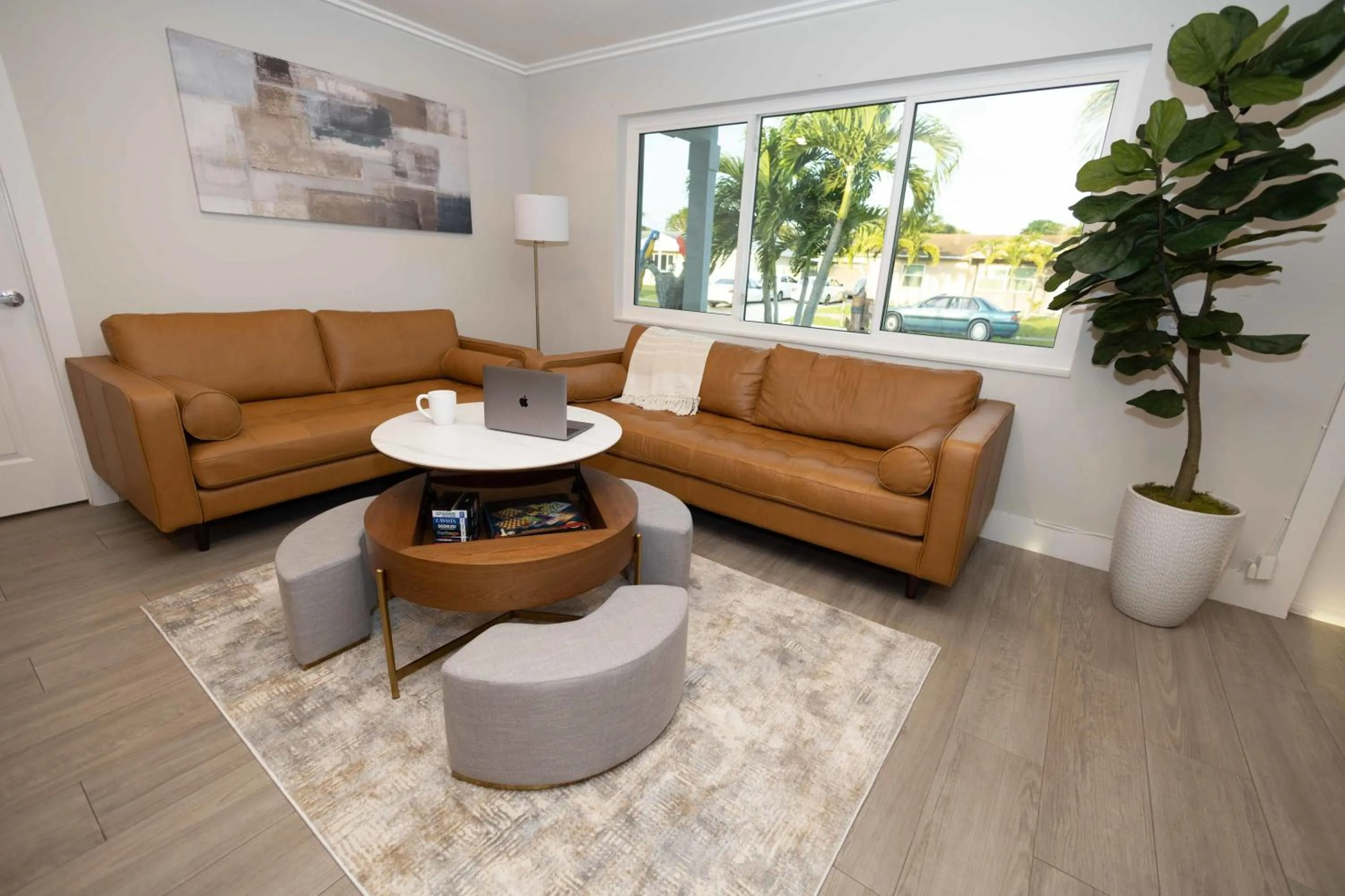 Fantasy Resort OMG PoolWaterfall outdoorKitchn Gym