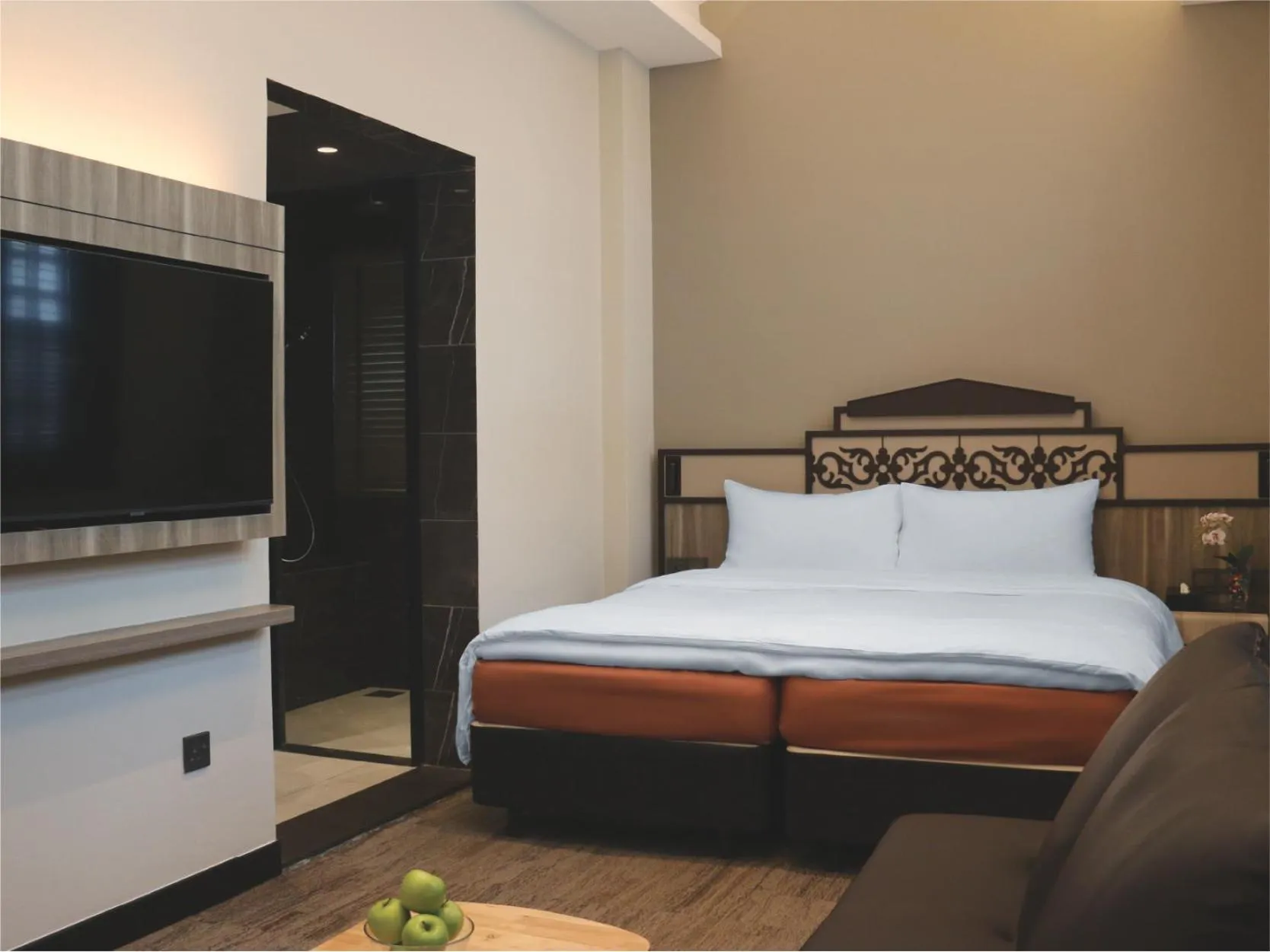 Bed in Aqueen Prestige Hotel Lavender