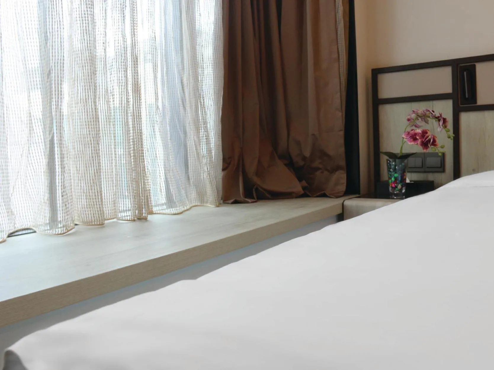 Bedroom, Bed in Aqueen Prestige Hotel Lavender