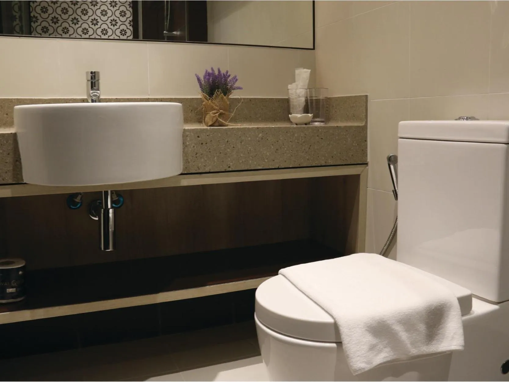 Bathroom in Aqueen Prestige Hotel Lavender