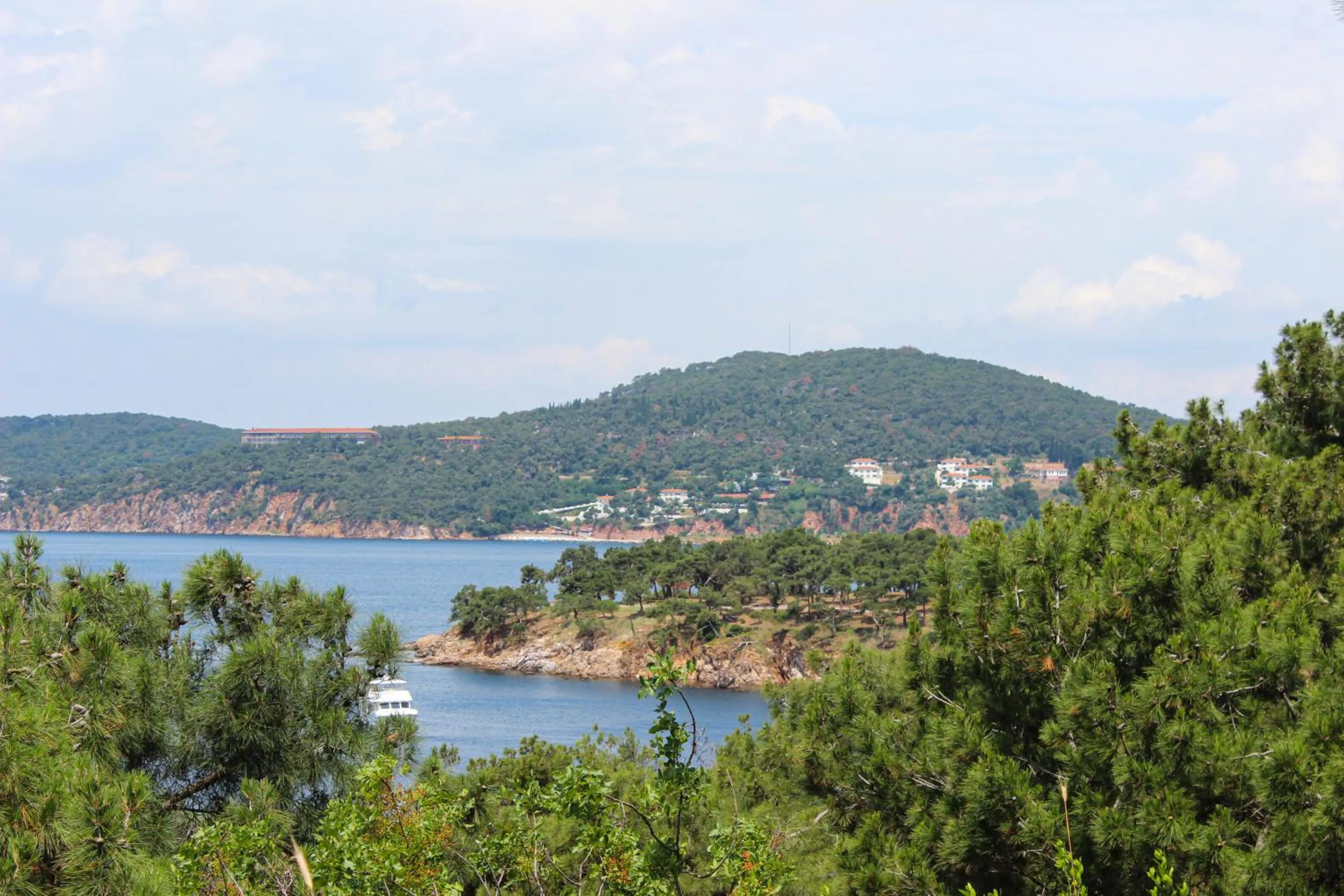 Sea view in The Roof Ada