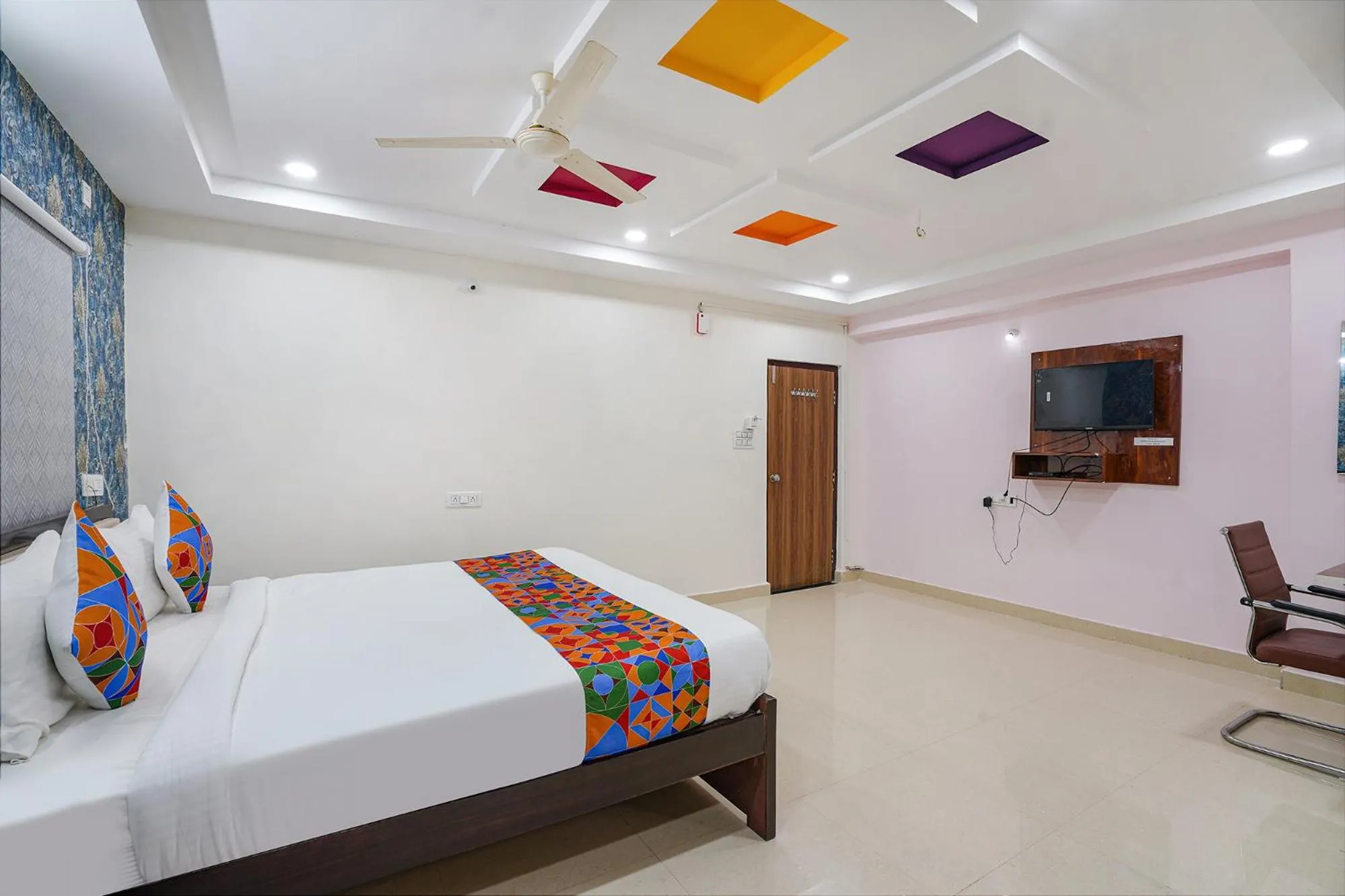 Bed in FabHotel Sri Karthikeya Grand - Nr Nexus Mall, Kukatpally