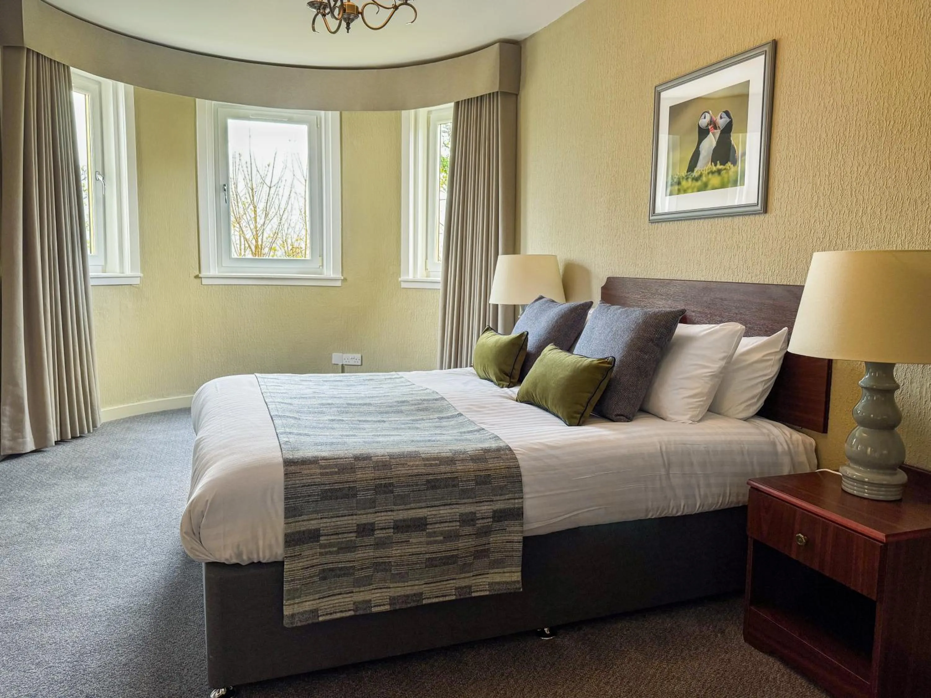 Bed in The Royal Hotel