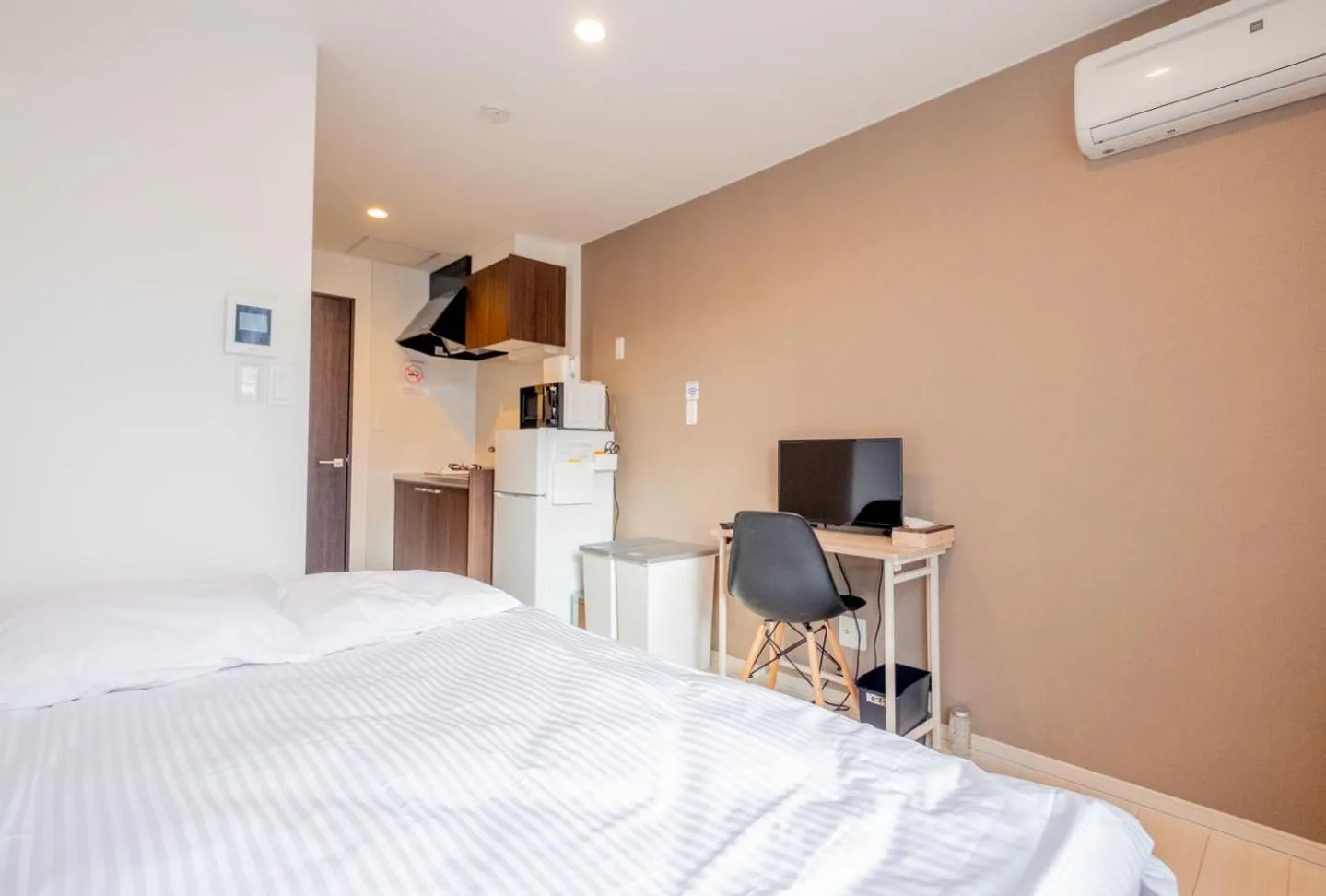 Bed in Niseko Hirafu Ski Resort Condo