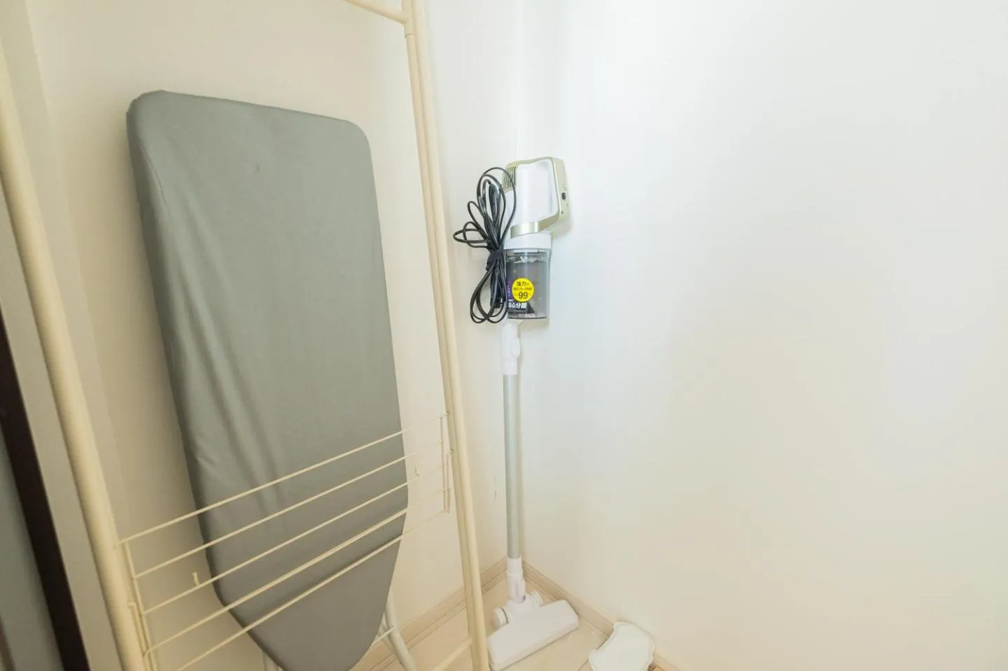 flat iron in Niseko Hirafu Ski Resort Condo