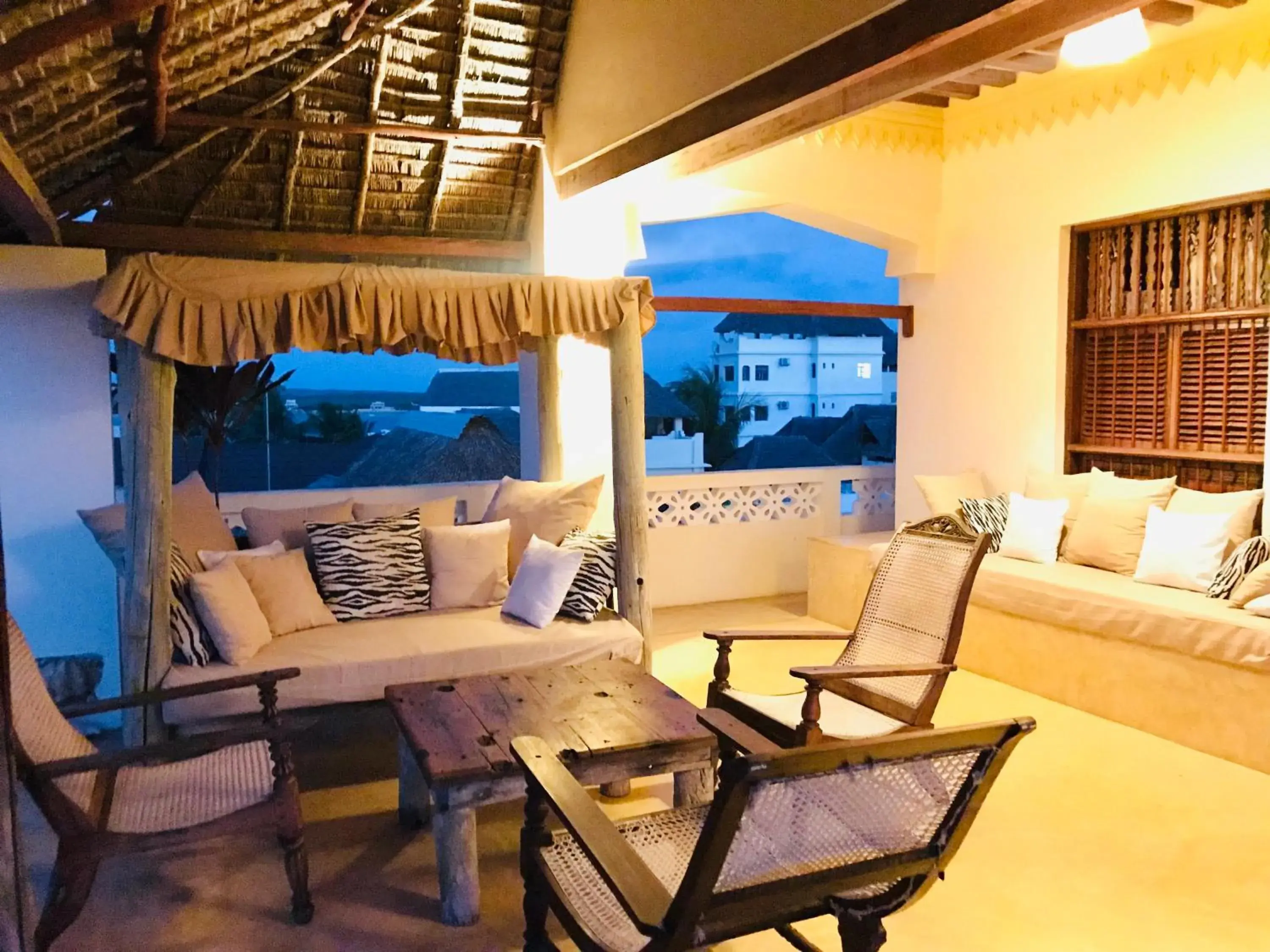 King Suite with Sea View in Msafini Hotel King Suite with Sea View in Msafini Hotel