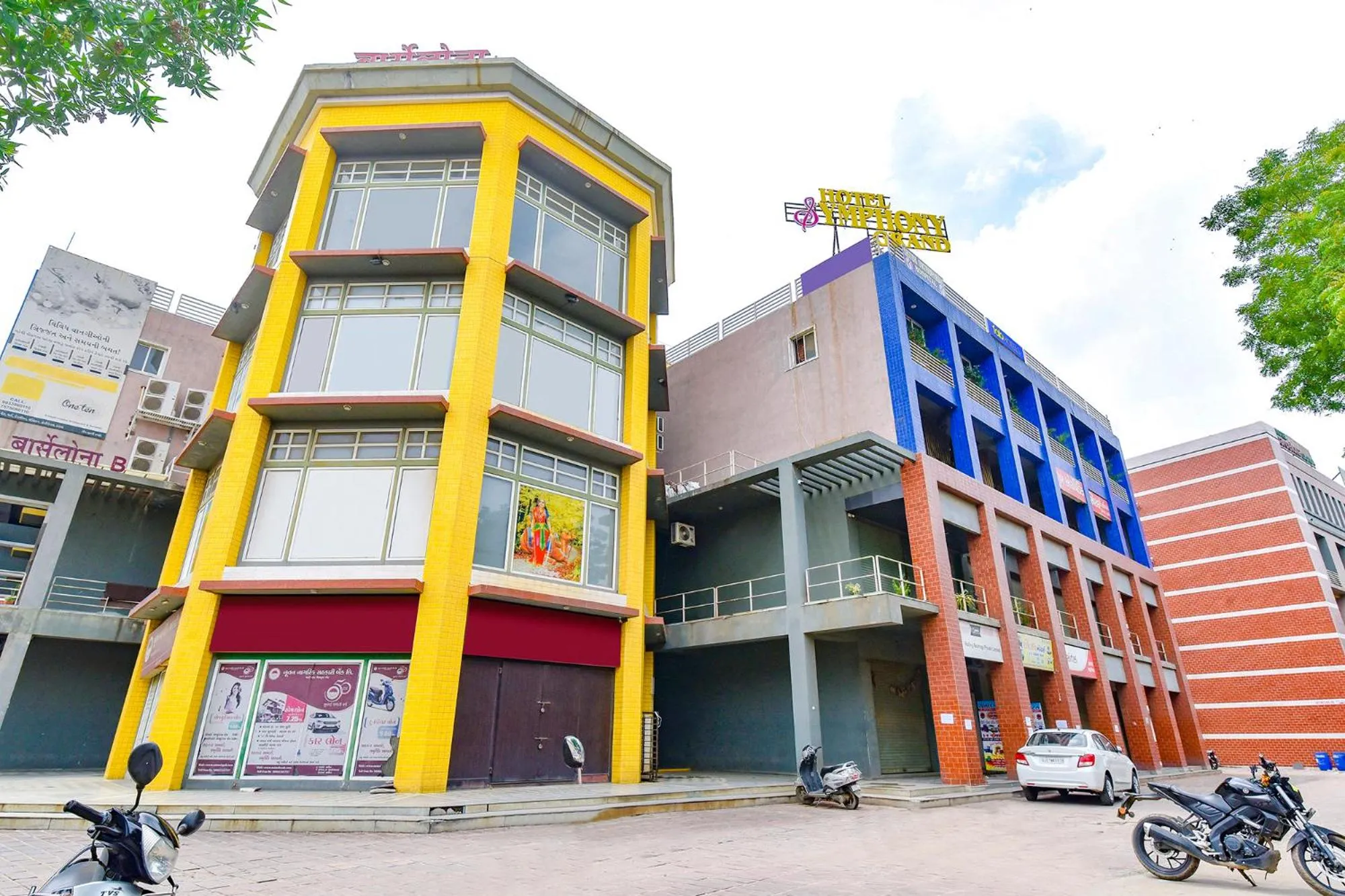 Property building in FabHotel Symphony Grand - Inside Barcelona Complex