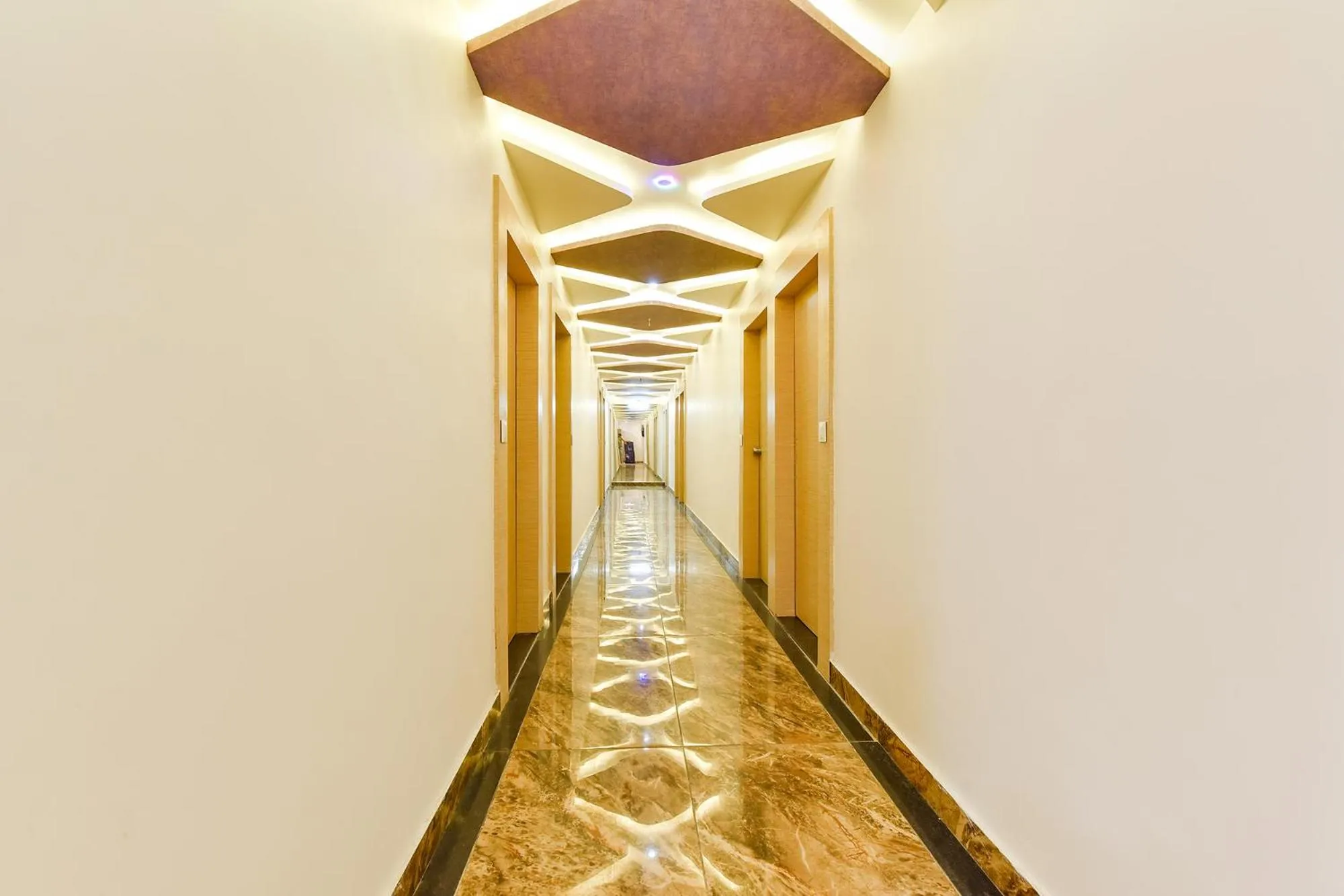 Lobby or reception in FabHotel Symphony Grand - Inside Barcelona Complex