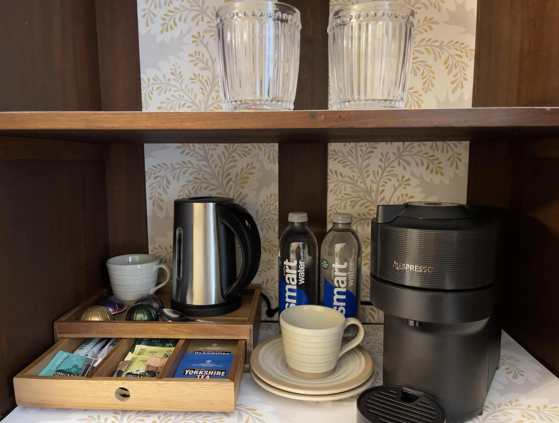Coffee/tea facilities in Old Town House, Margate