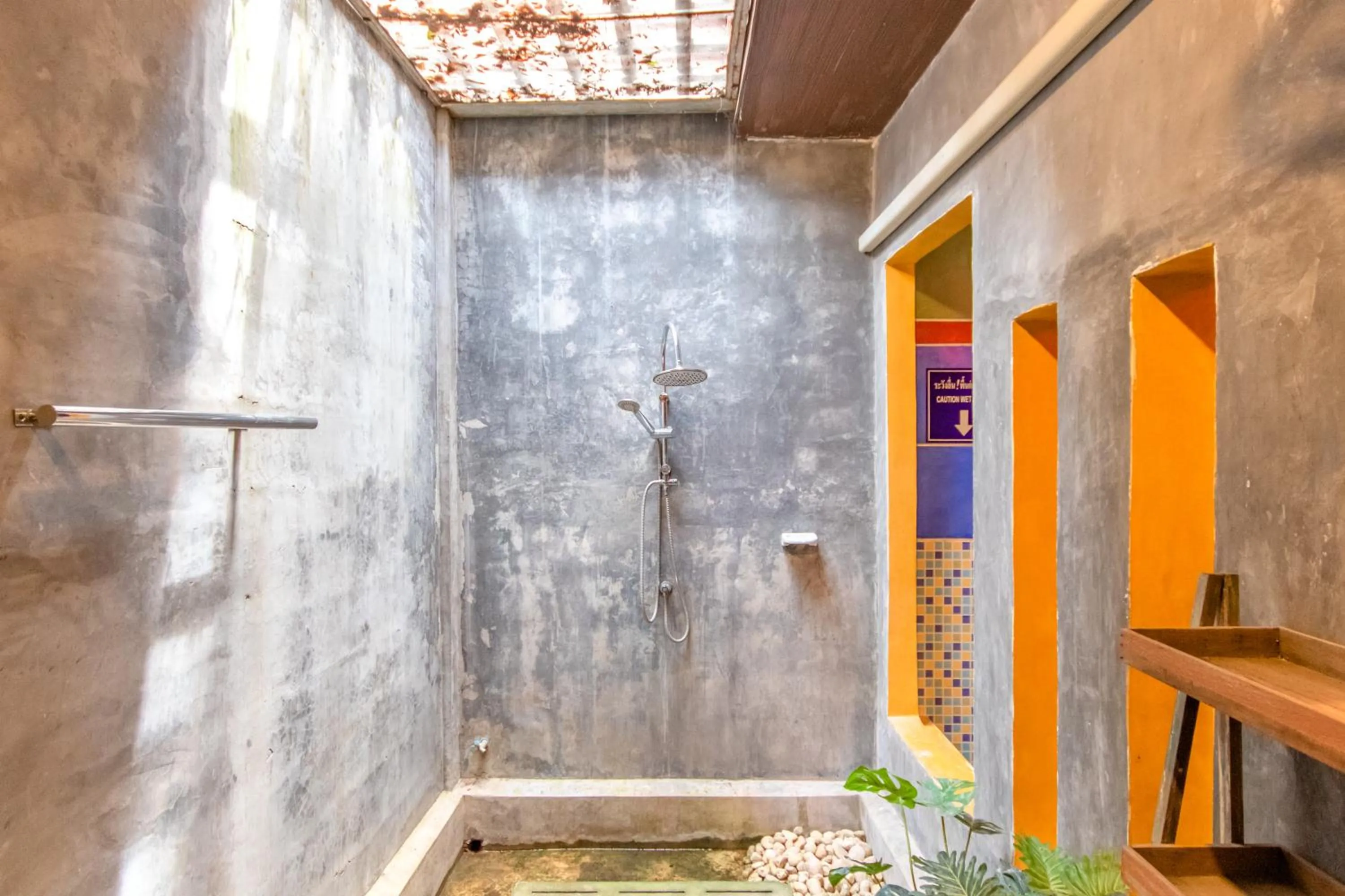 Shower in Namsai Resort Kanchanaburi