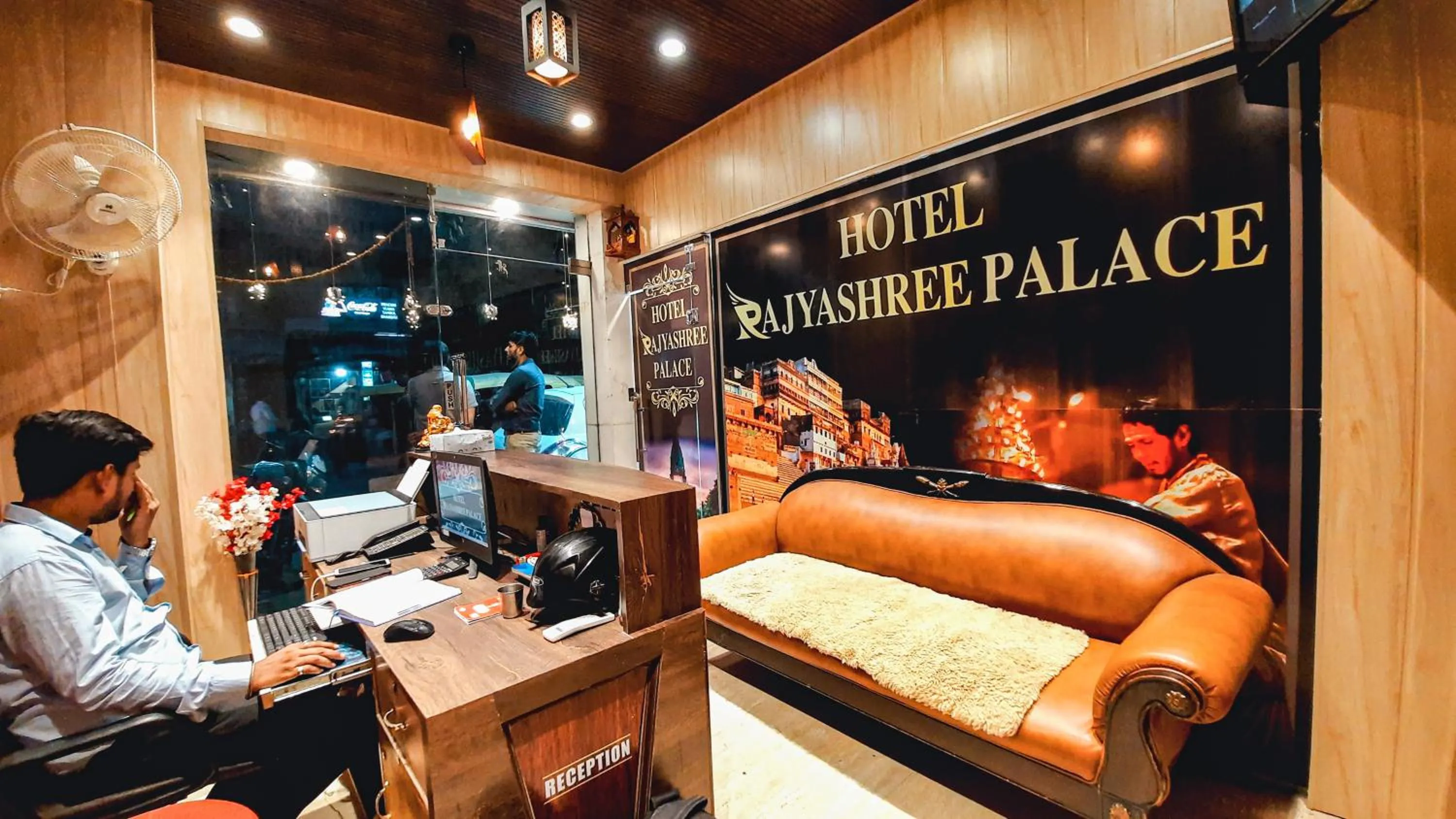 Lobby or reception in Hotel Rajyashree Palace
